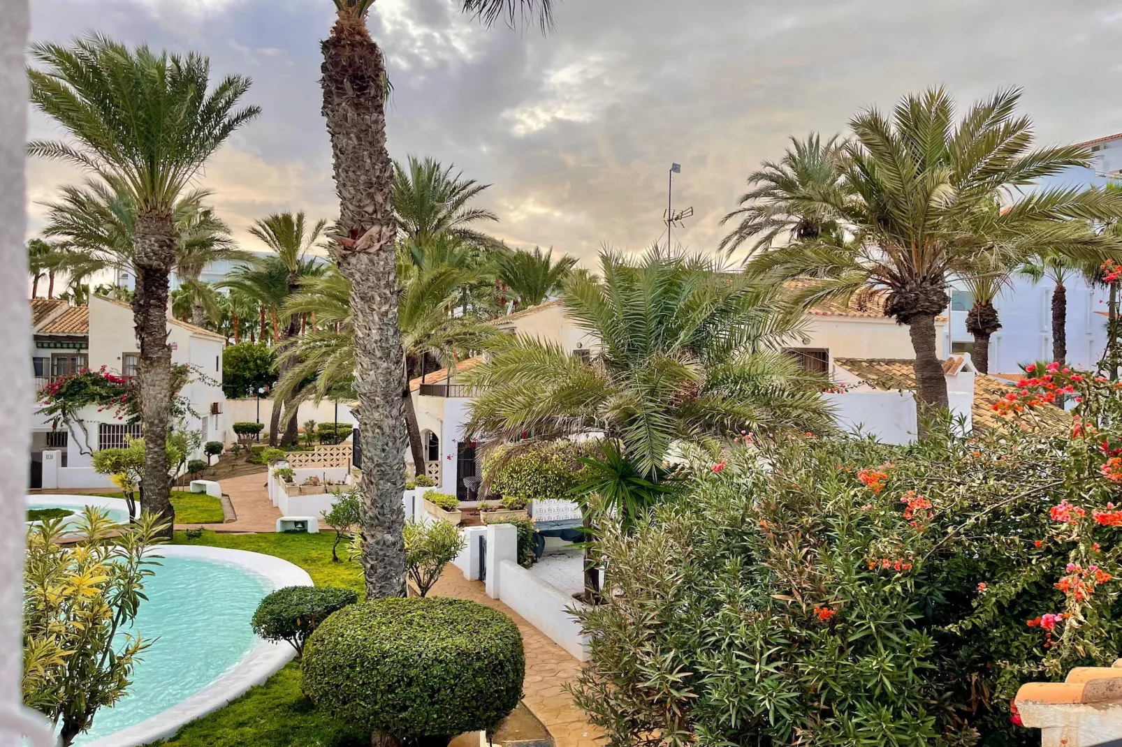 Al-Bayda-Pool