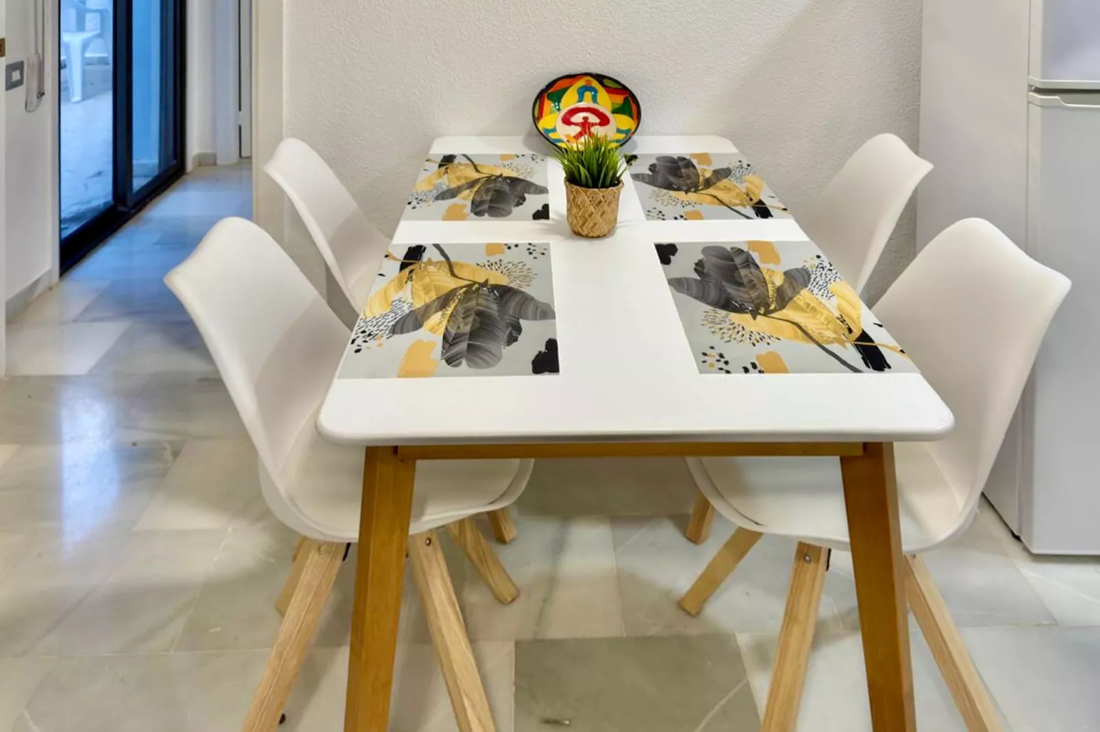 Al-Bayda-Dining room