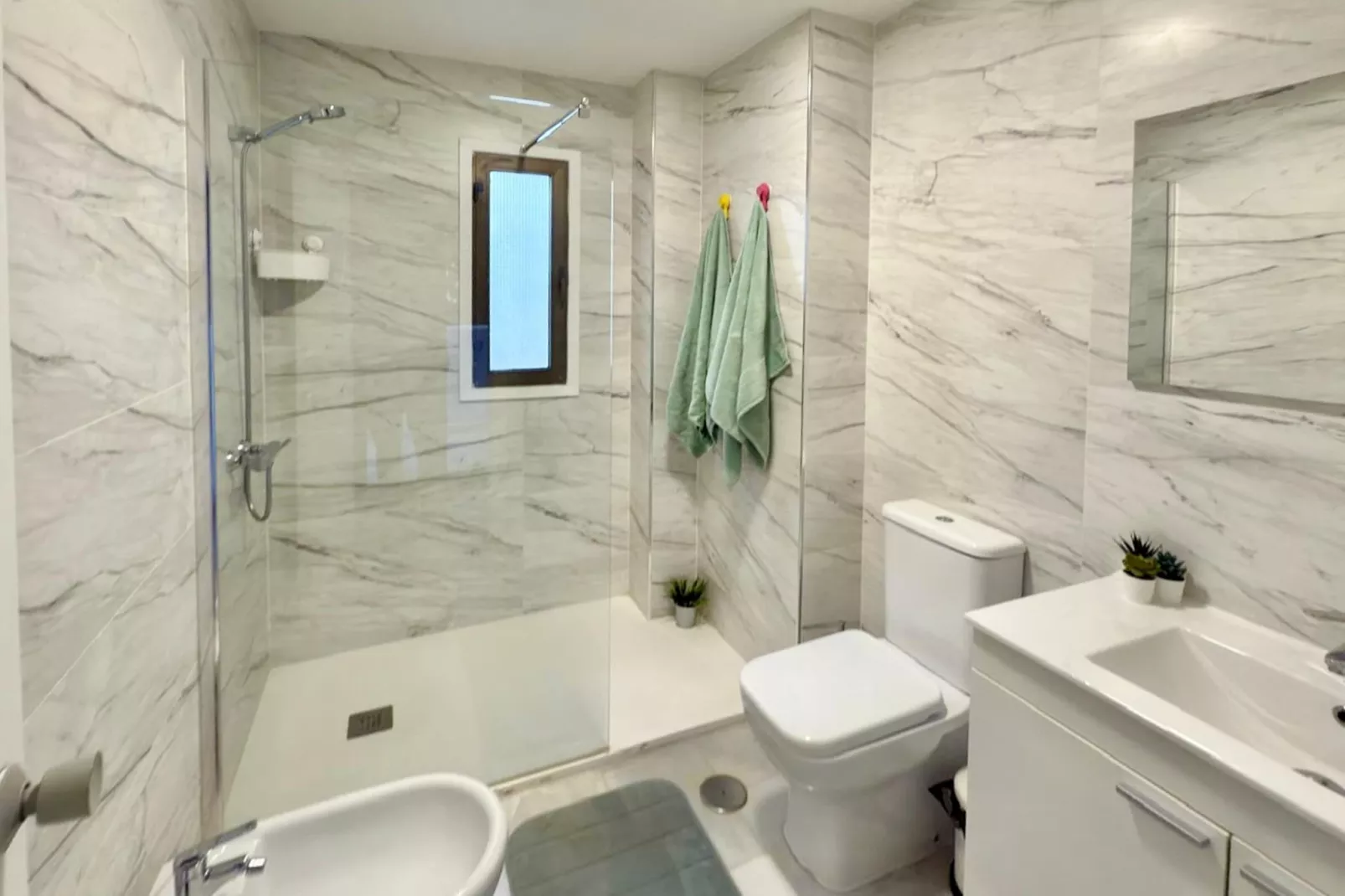 Al-Bayda-Bathroom