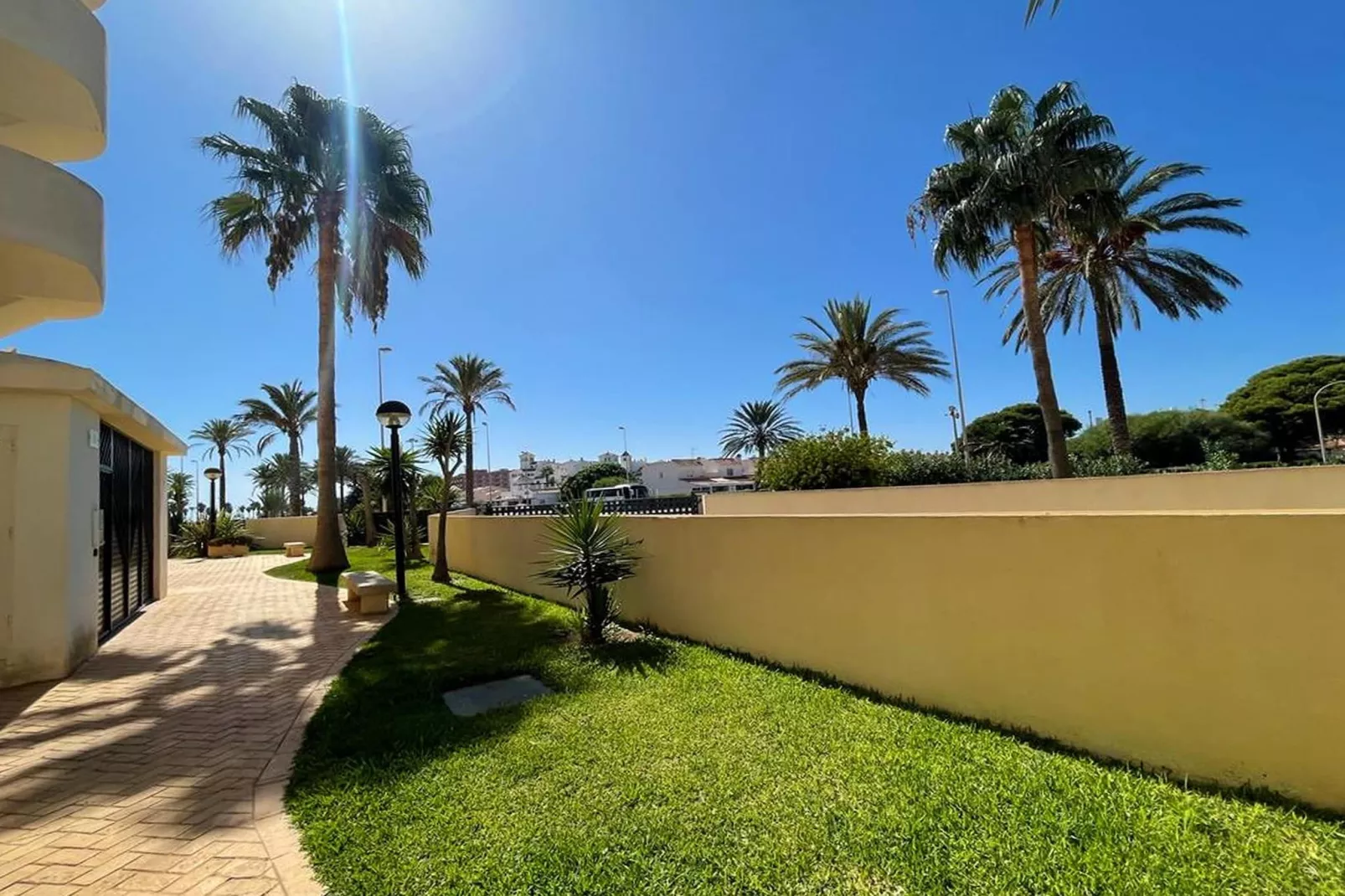 Vereda Golf IV-Gardens summer