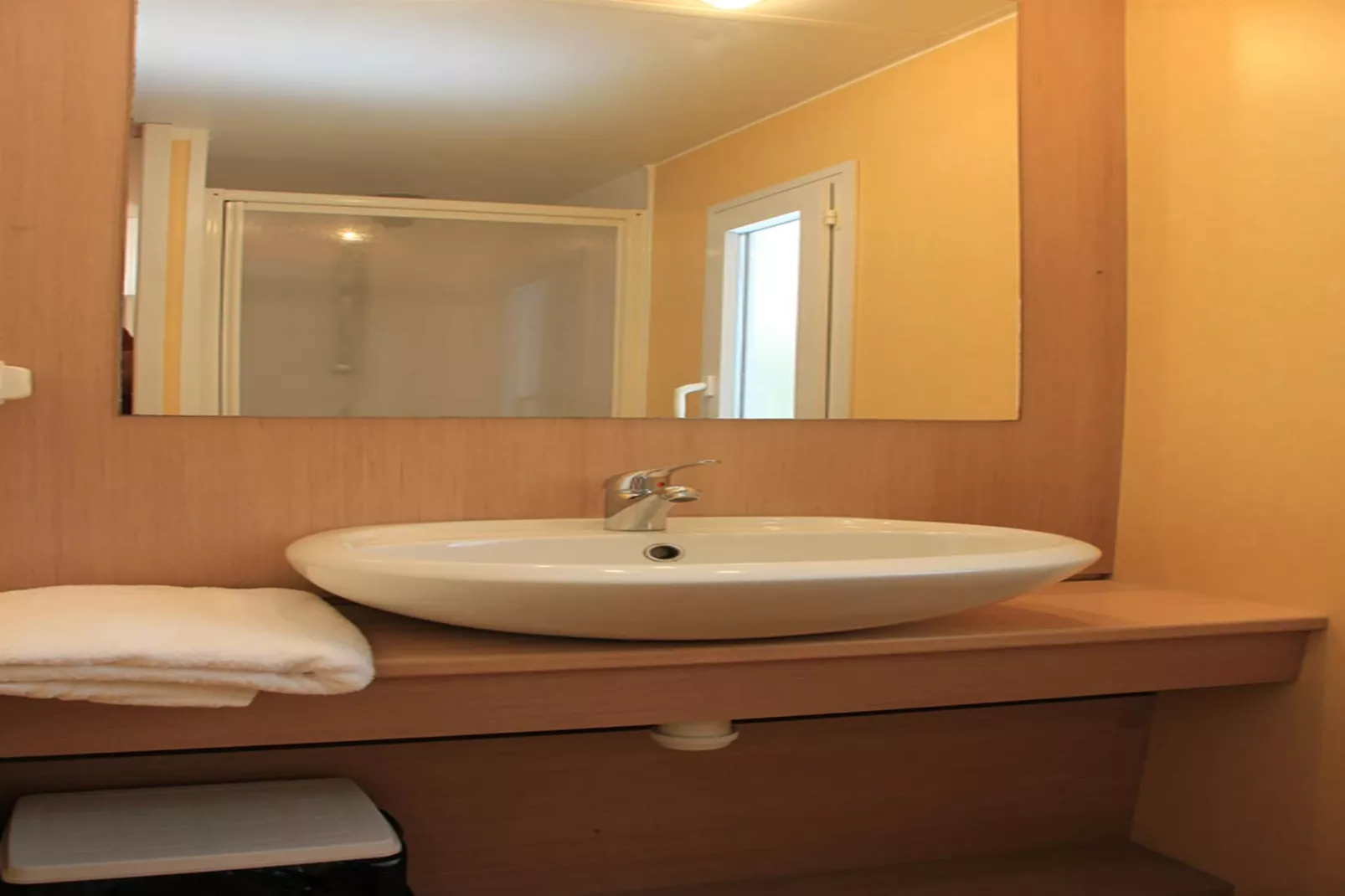 Camping Rocagrossa Mobile Home 6 people-Bathroom