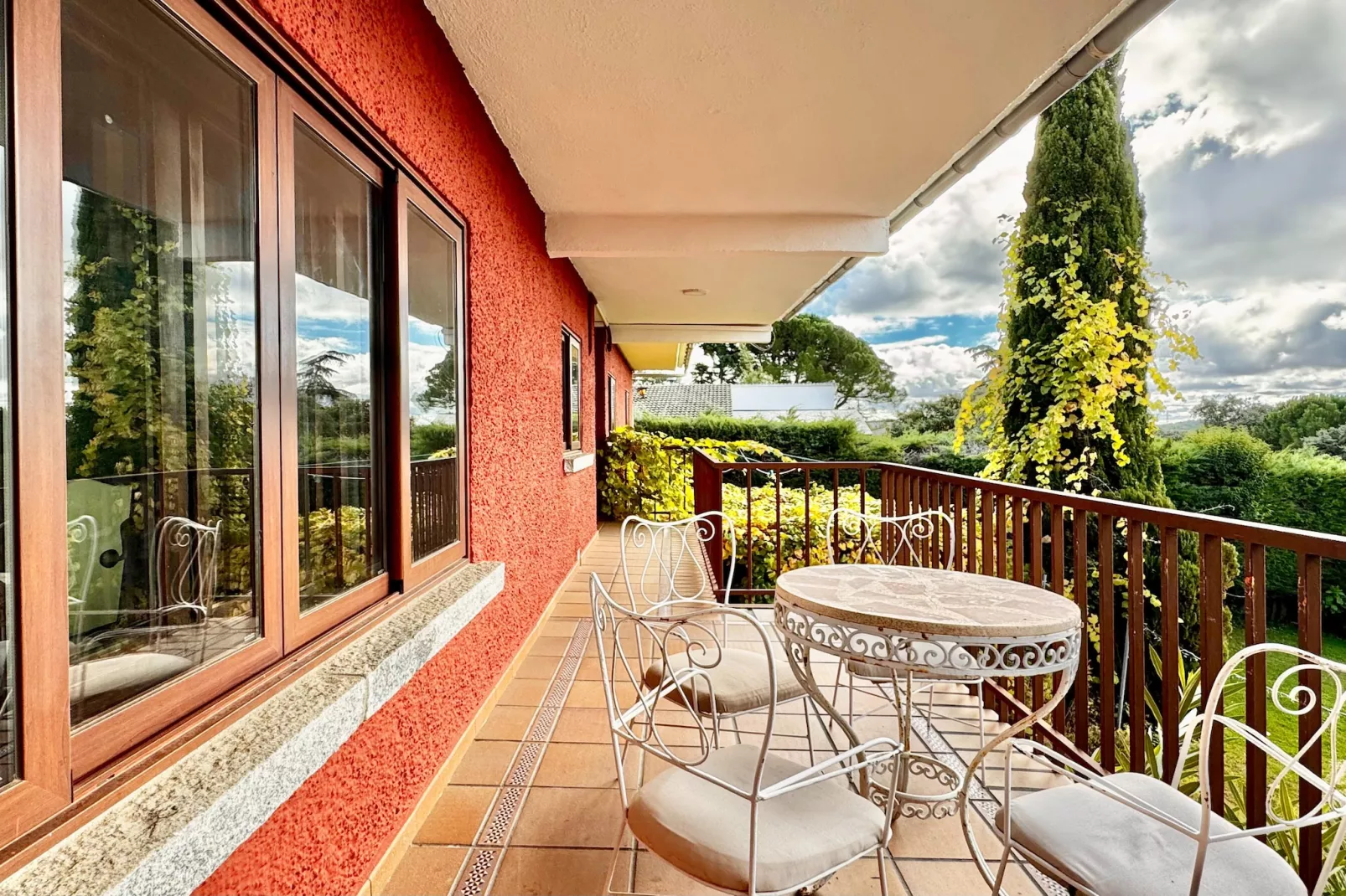 7 Picos-Terrace balcony