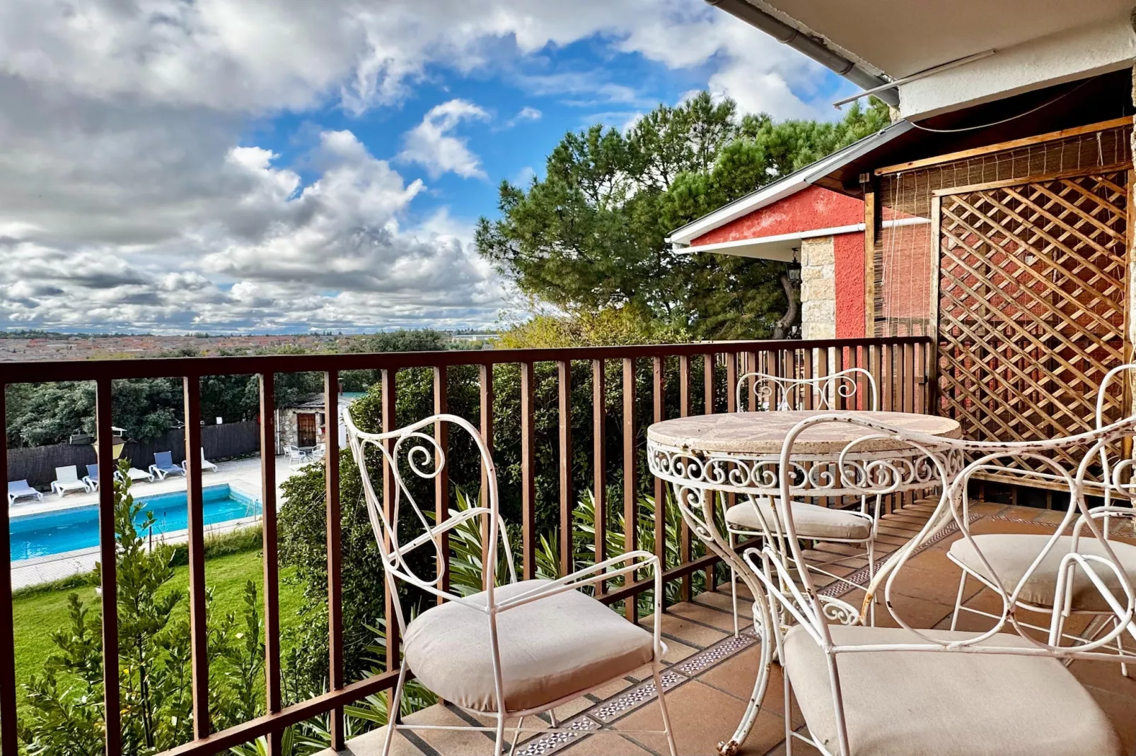 7 Picos-Terrace balcony