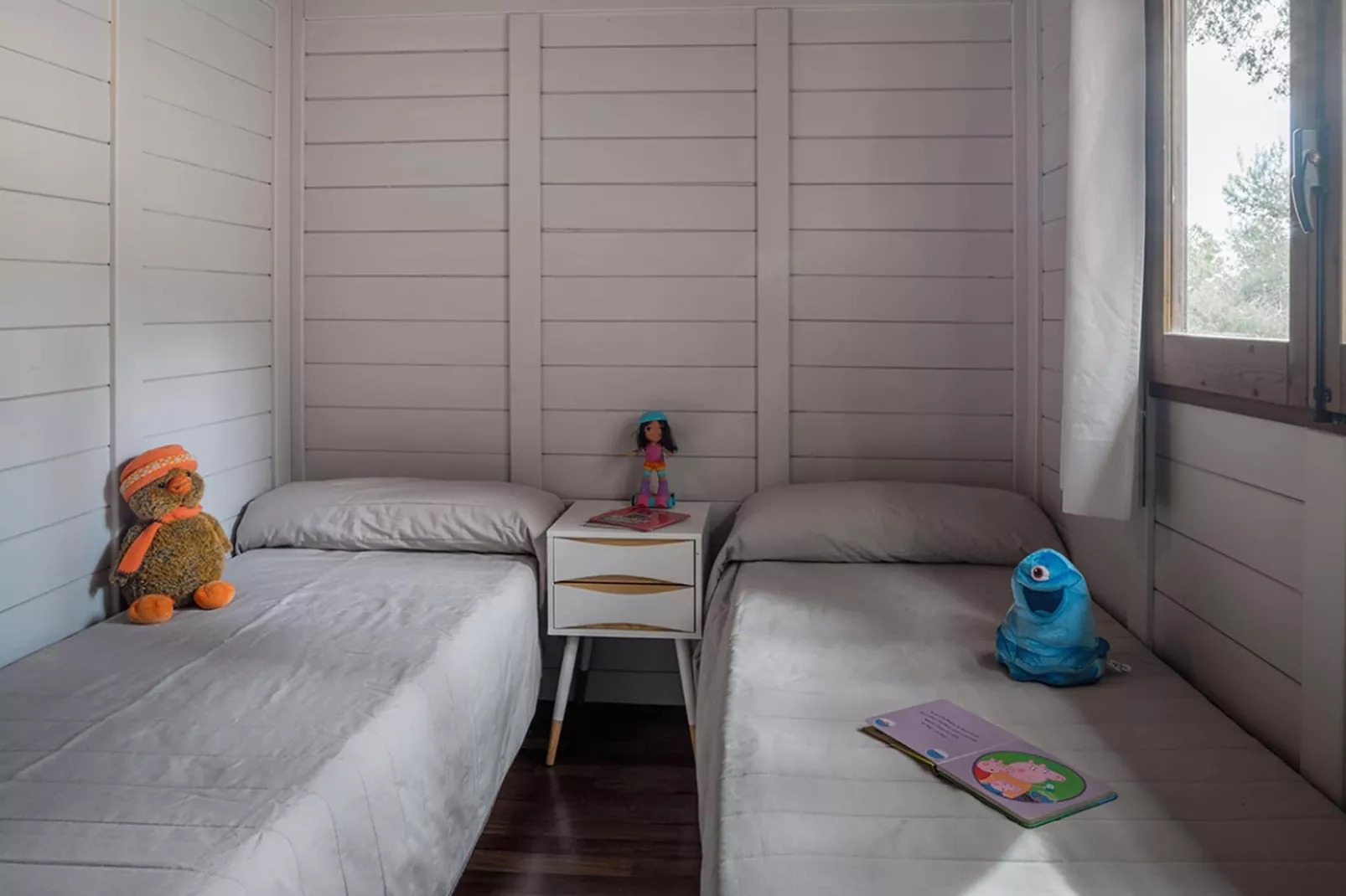Camping Estival Torre de la Mora WOODEN BUNGALOW 5 PAX-Chambre