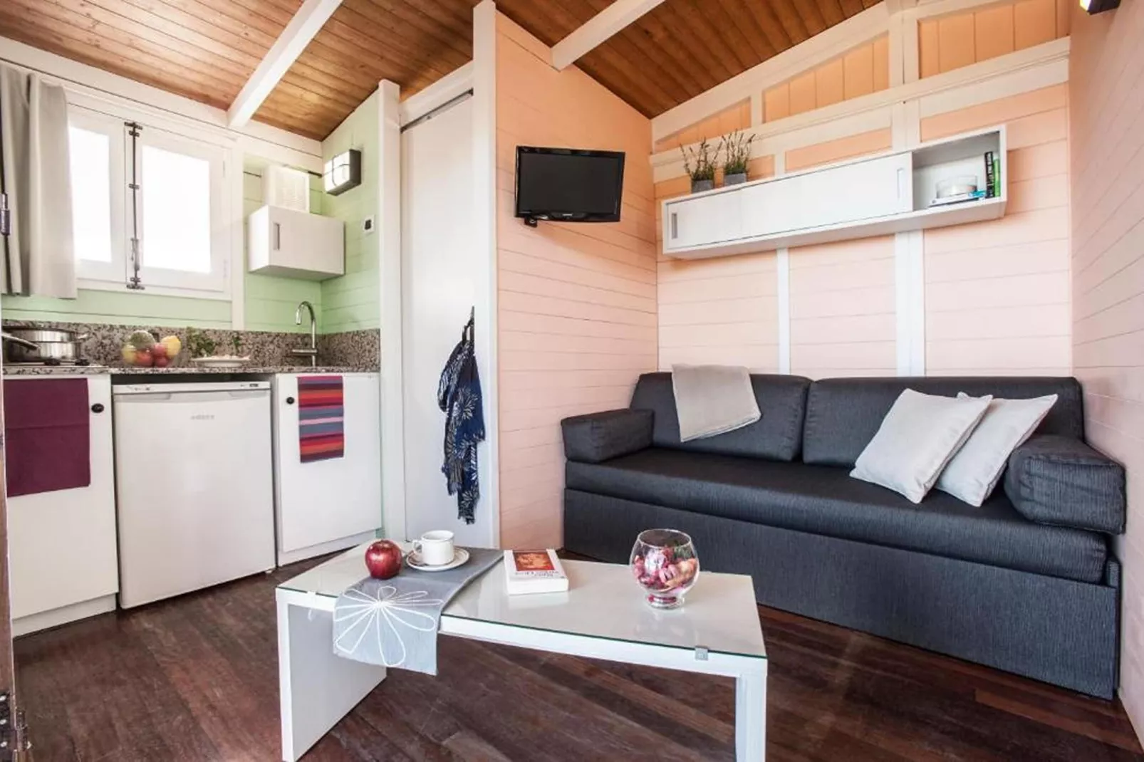 Camping Estival Torre de la Mora WOODEN BUNGALOW 5 PAX-Cuisine