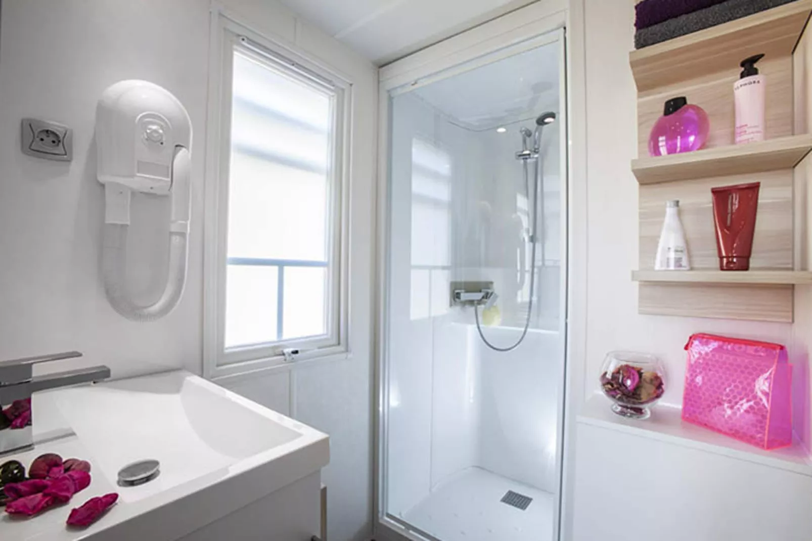 Camping Estival Torre de la Mora MH OHARA STANDARD 5pax-Bathroom