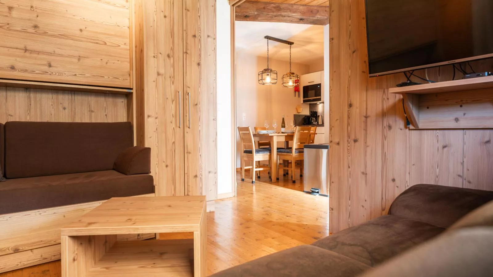 Alpensteinbock Saalbach D-Living room