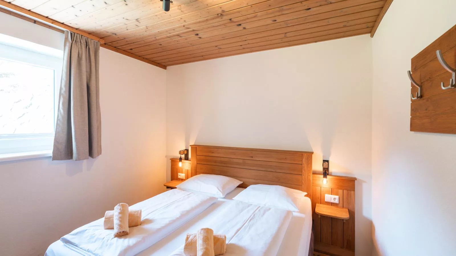 Alpensteinbock Saalbach D-Bedroom