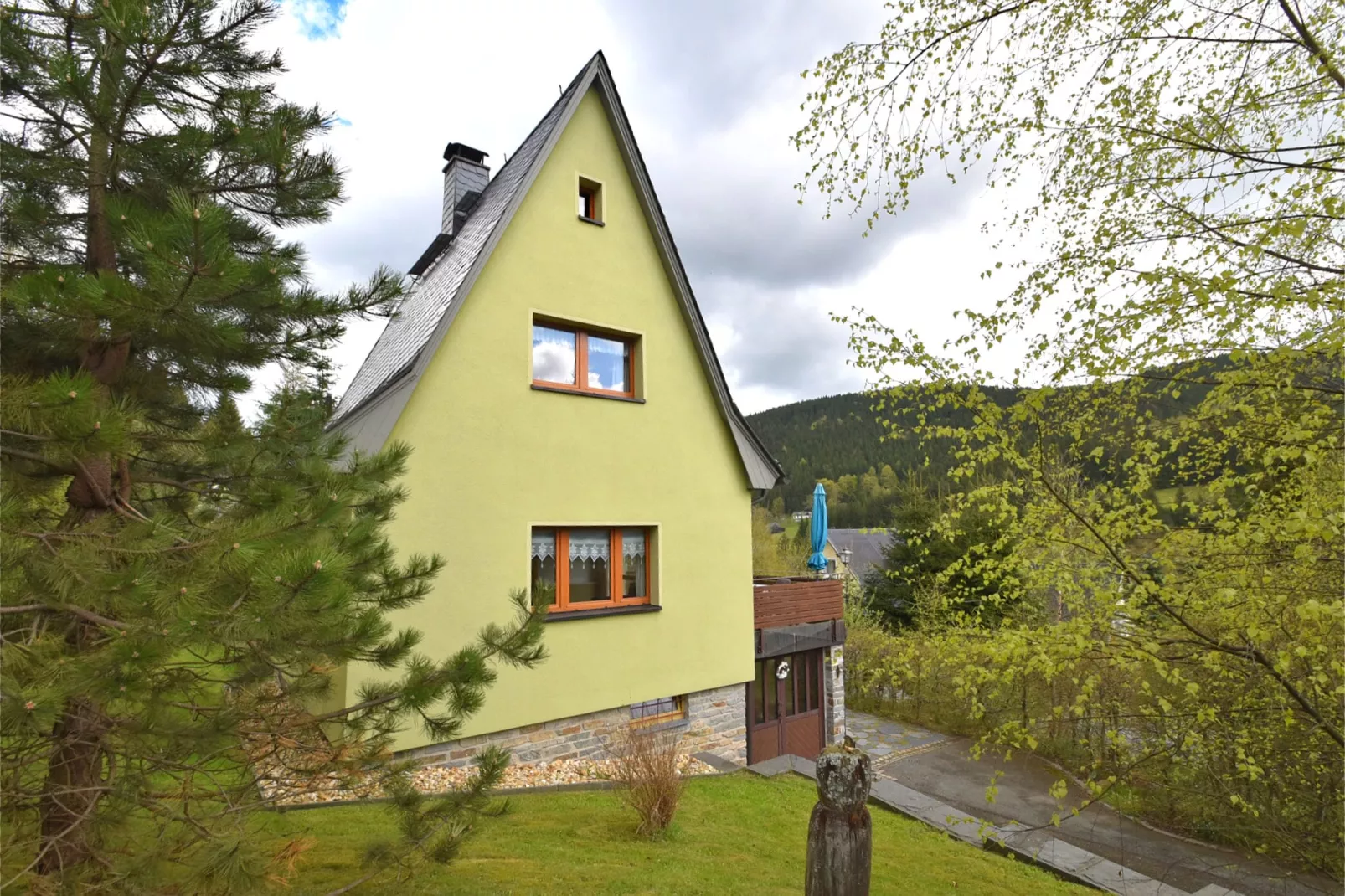 Am Mühlberg-Exterior summer