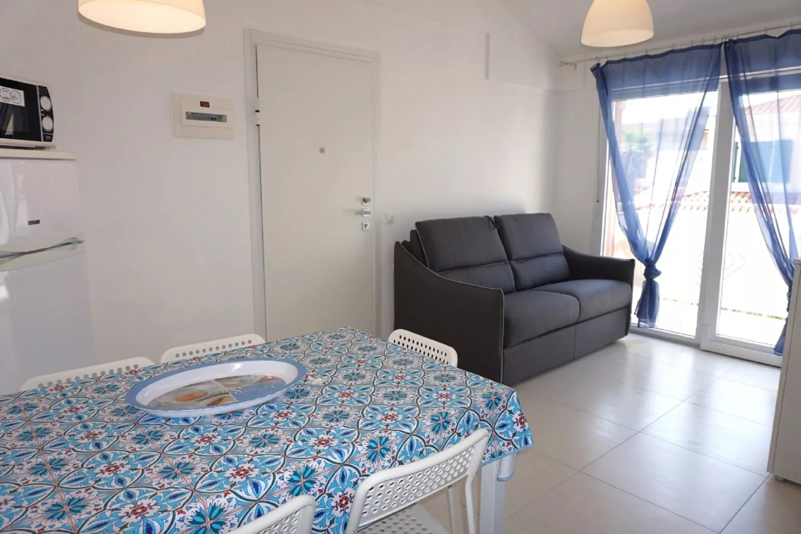 Pleiadi P1-Living room