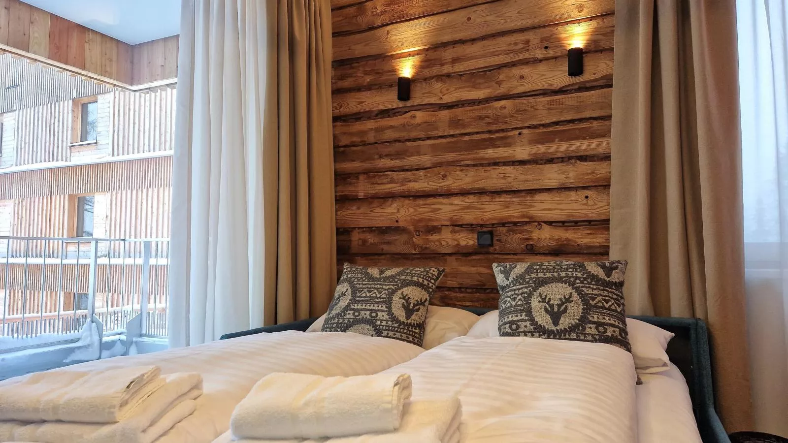 Zirbennest Sonnenalpe Nassfeld-Living room