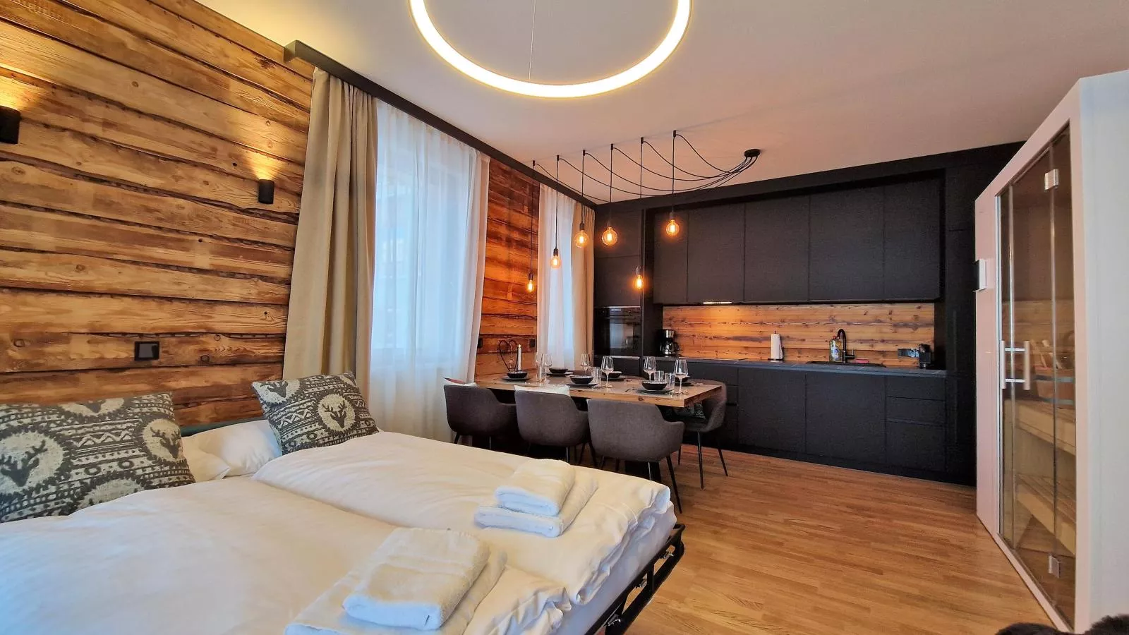 Zirbennest Sonnenalpe Nassfeld-Living room