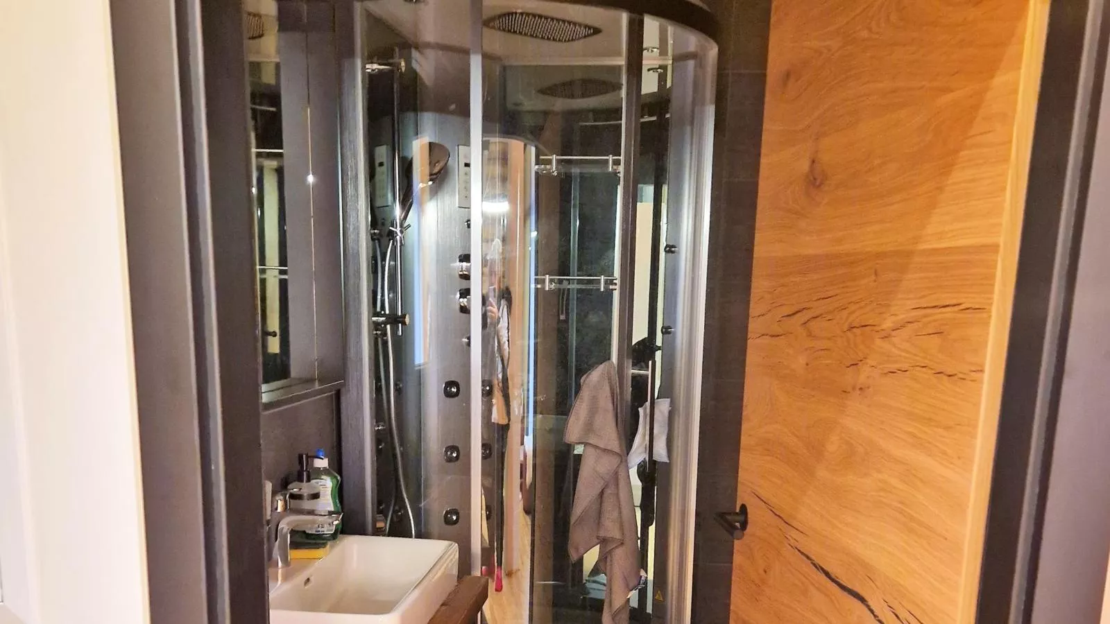 Zirbenlodge Sonnenalpe Nassfeld-Bathroom