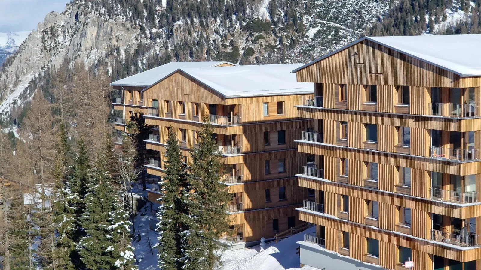 Zirbenlodge Sonnenalpe Nassfeld-Exterior winter