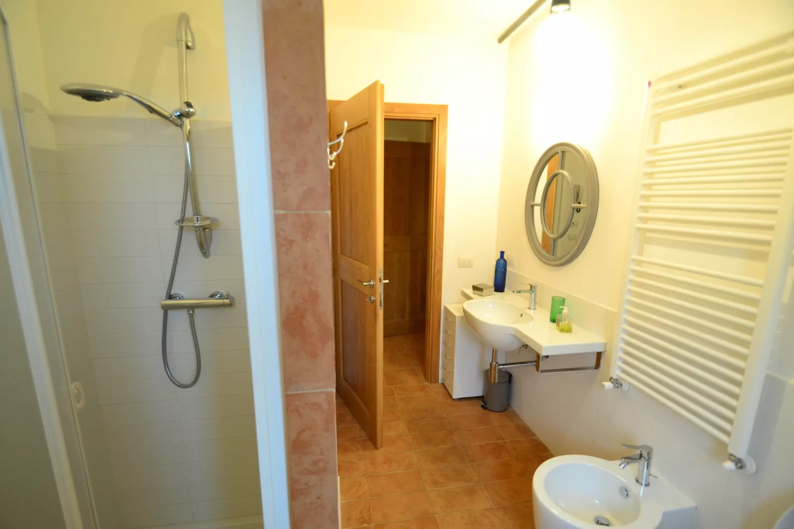 Roccone-Bathroom