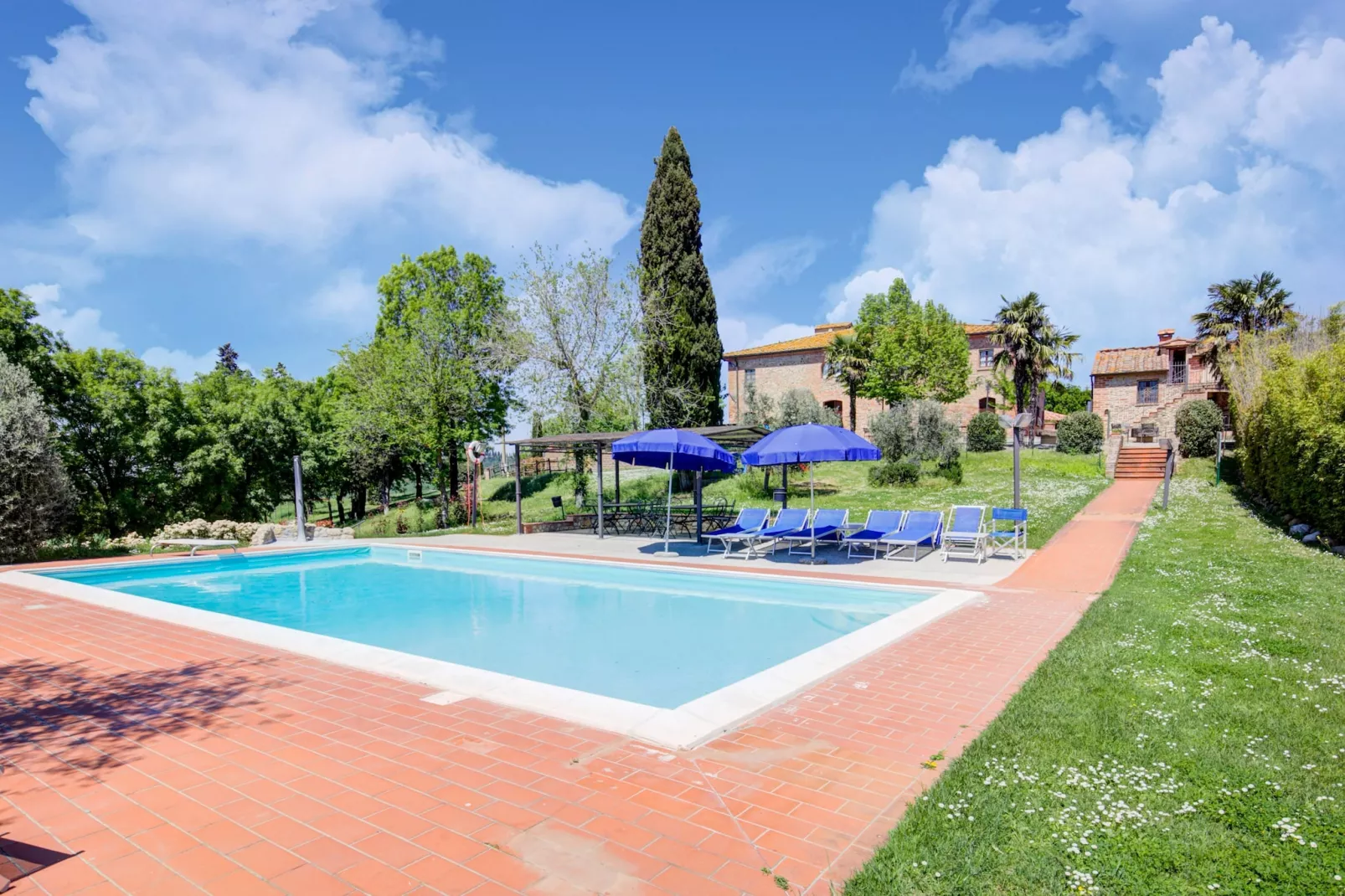 Girasole-Pool