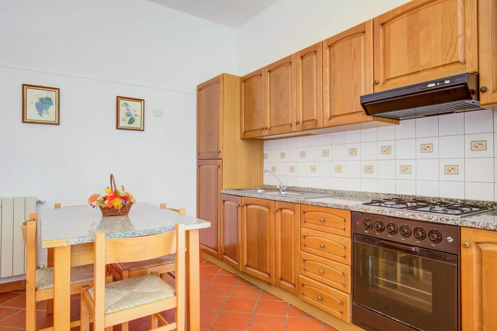 Girasole-Kitchen
