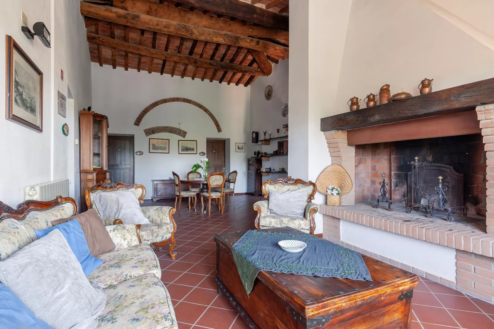Bosco-Living room