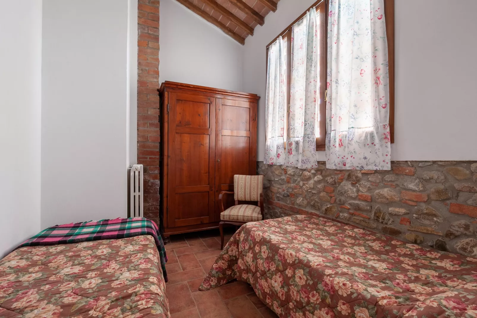 Bosco-Bedroom