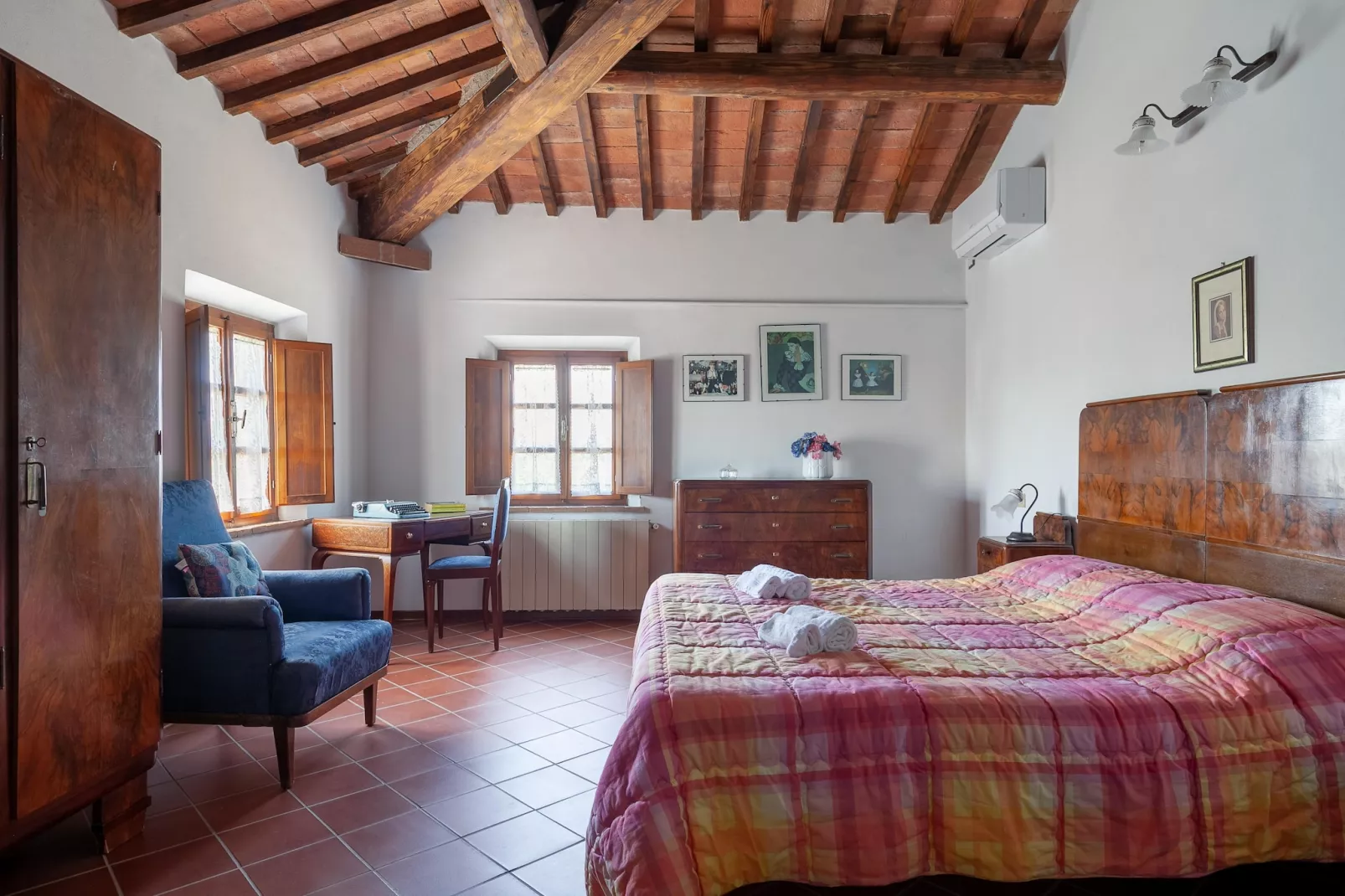 Lavanda-Bedroom