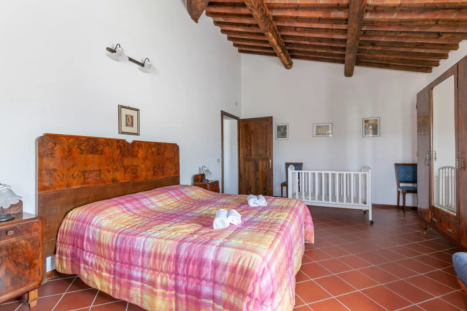 Lavanda-Bedroom