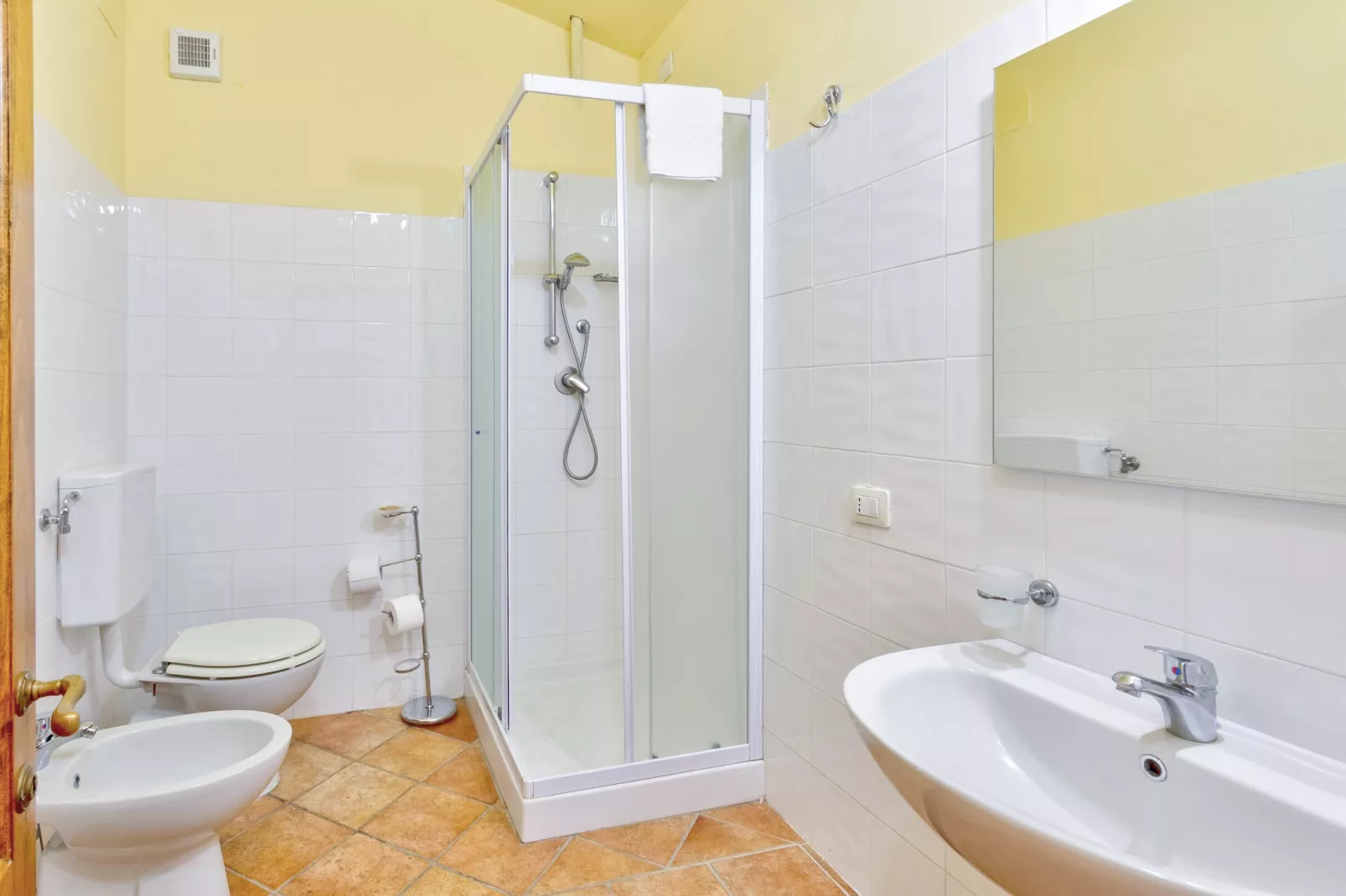 Villa Stella-Bathroom