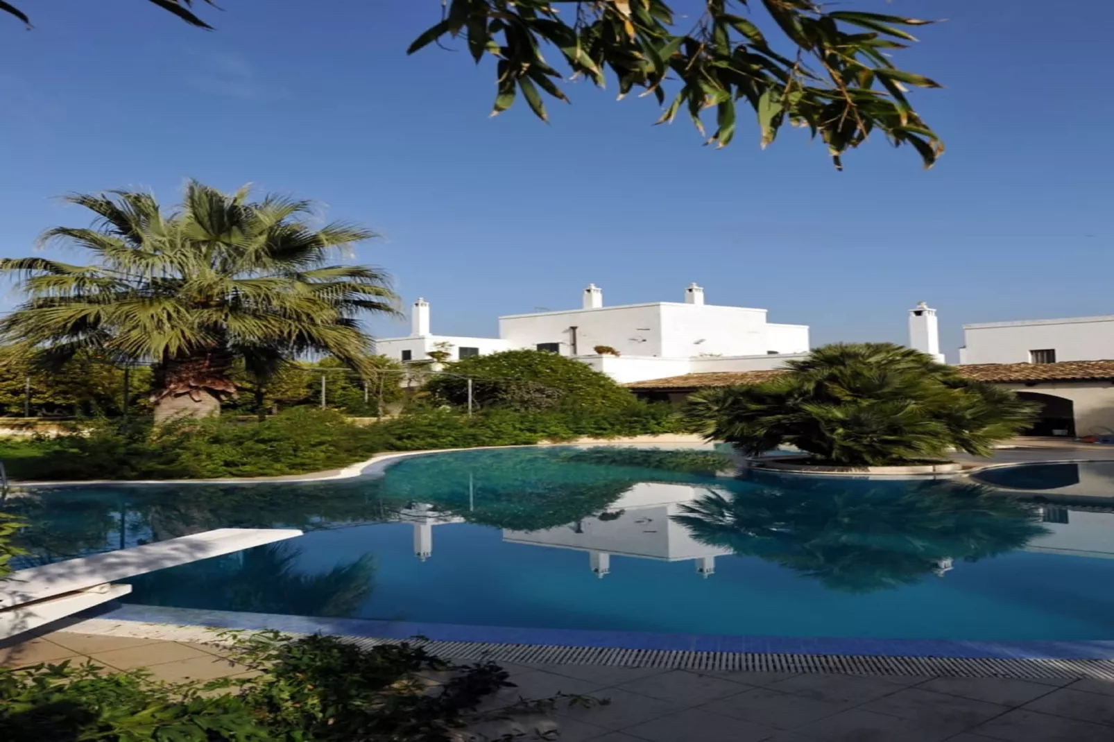 La Brunetta-Pool