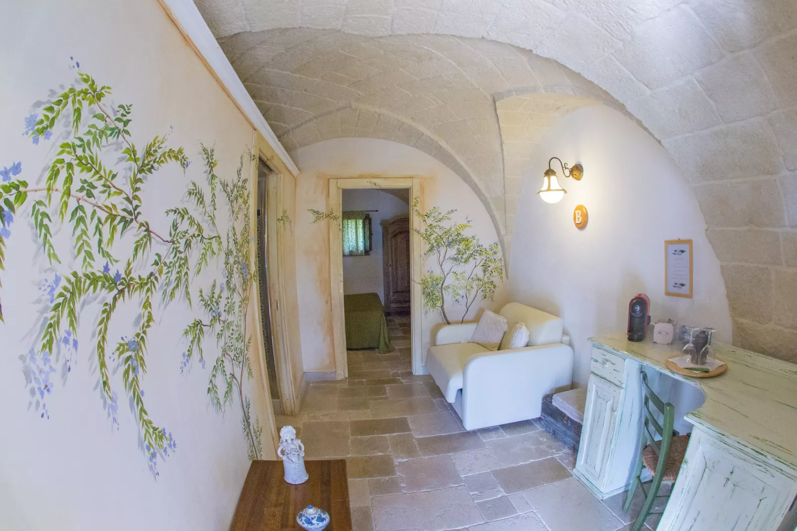 La Brunetta-Living room