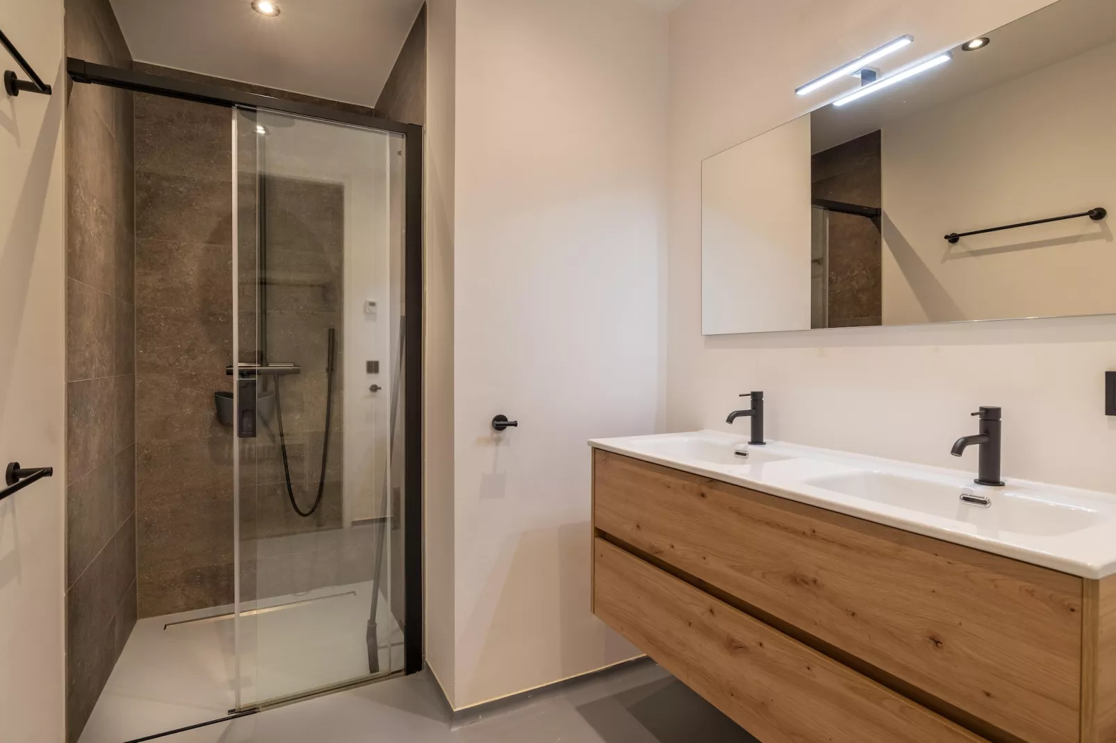Havenweg 8-14-Bathroom