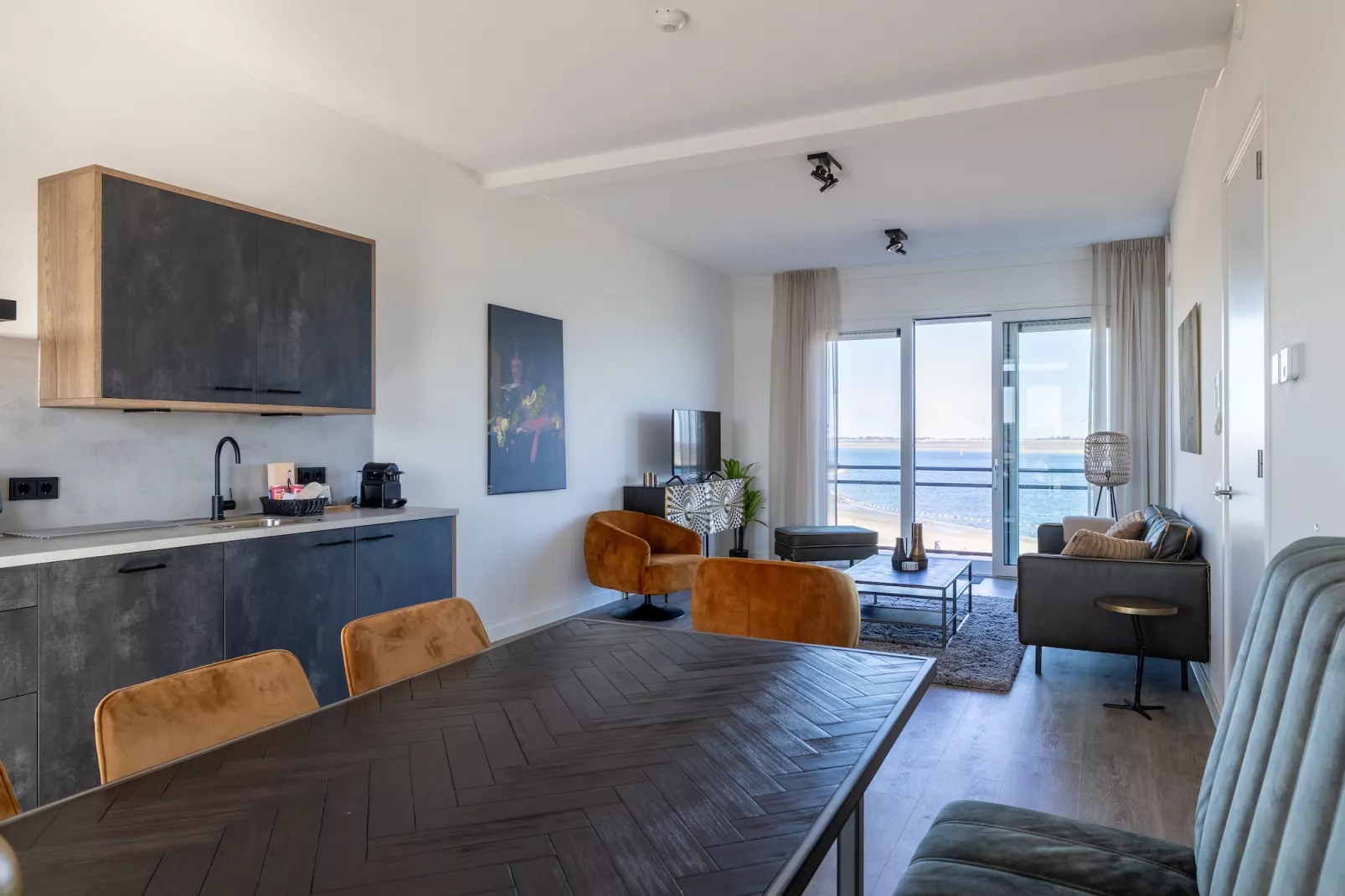 Luxe appartement Vista Maris - Havenweg 8-38  Sint-Annaland-Kitchen