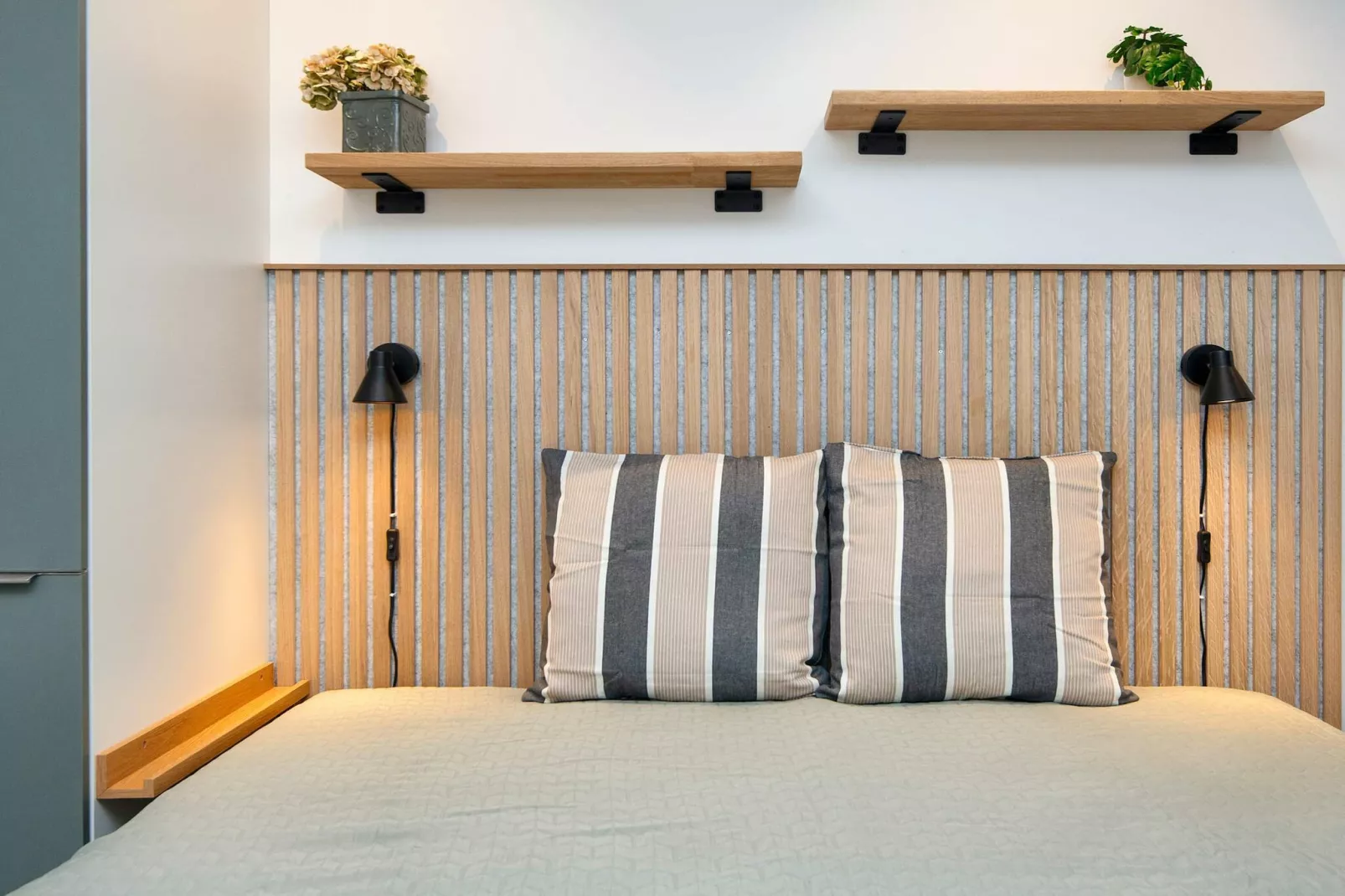 1 vær.inkl.strøm,Premium-Indoor