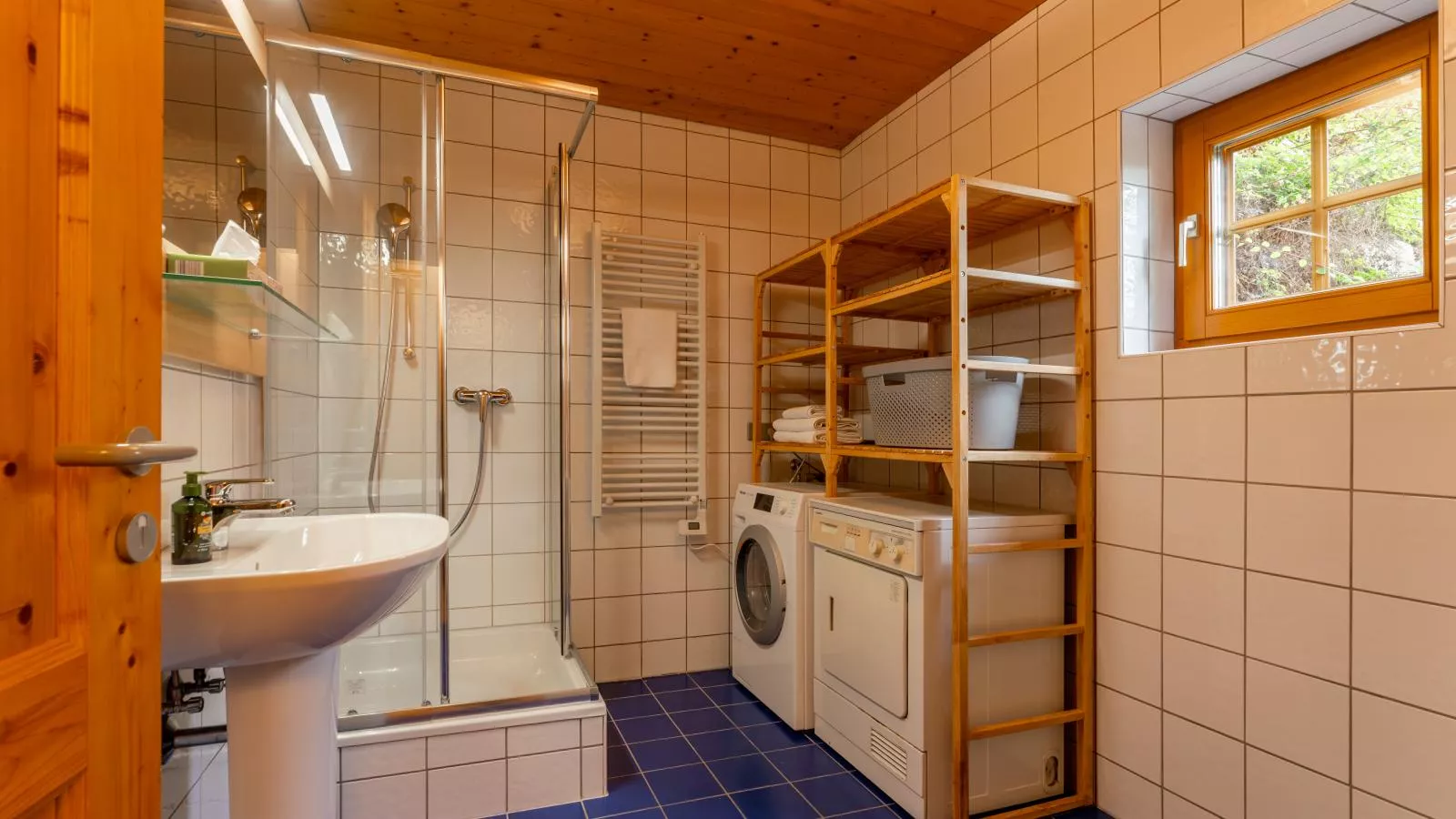 TraumLodge-Bathroom