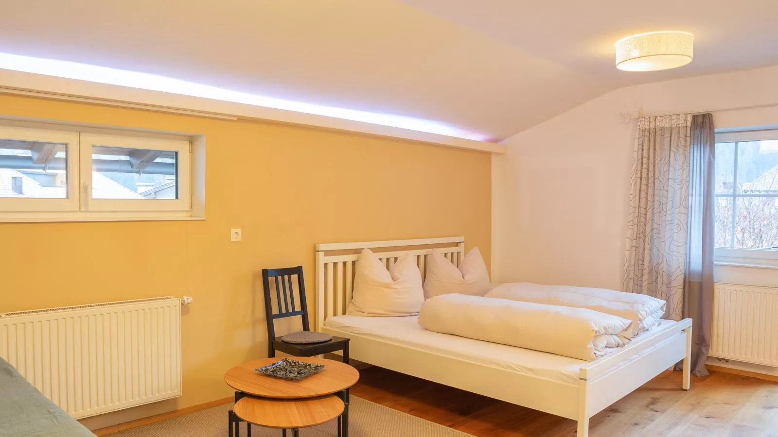 Rosenberger II-Bedroom