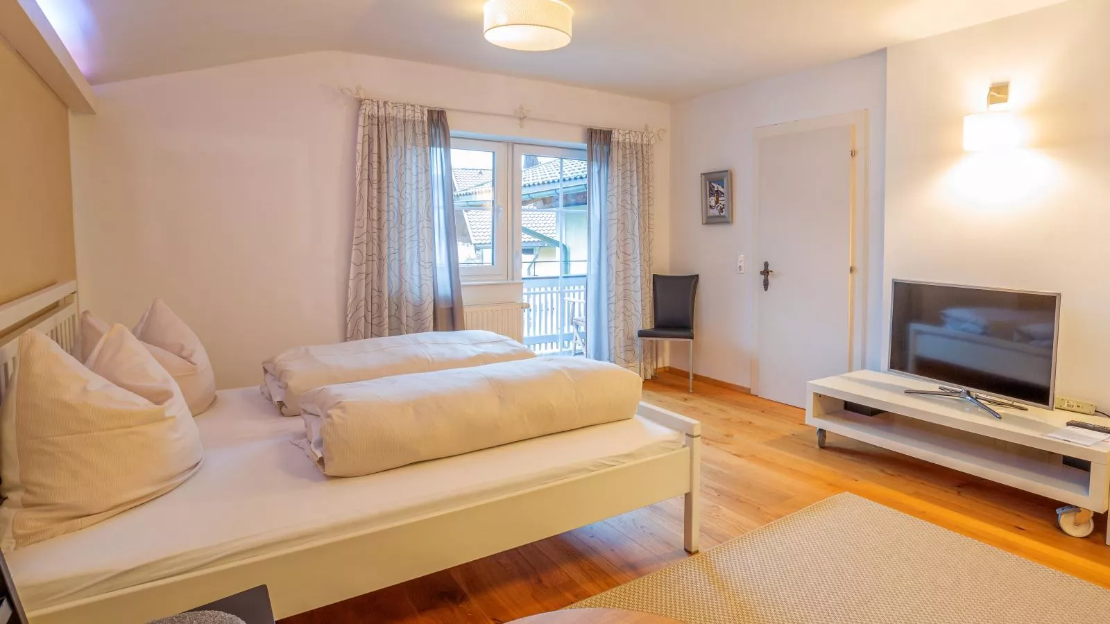Rosenberger I und II-Bedroom