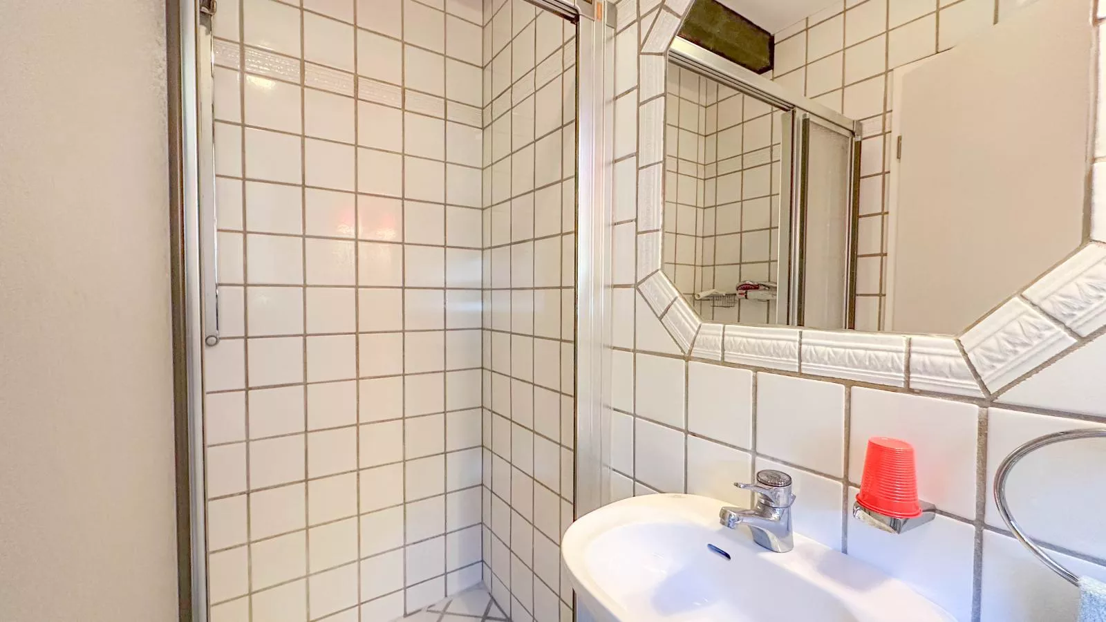 Rosegarden-Bathroom