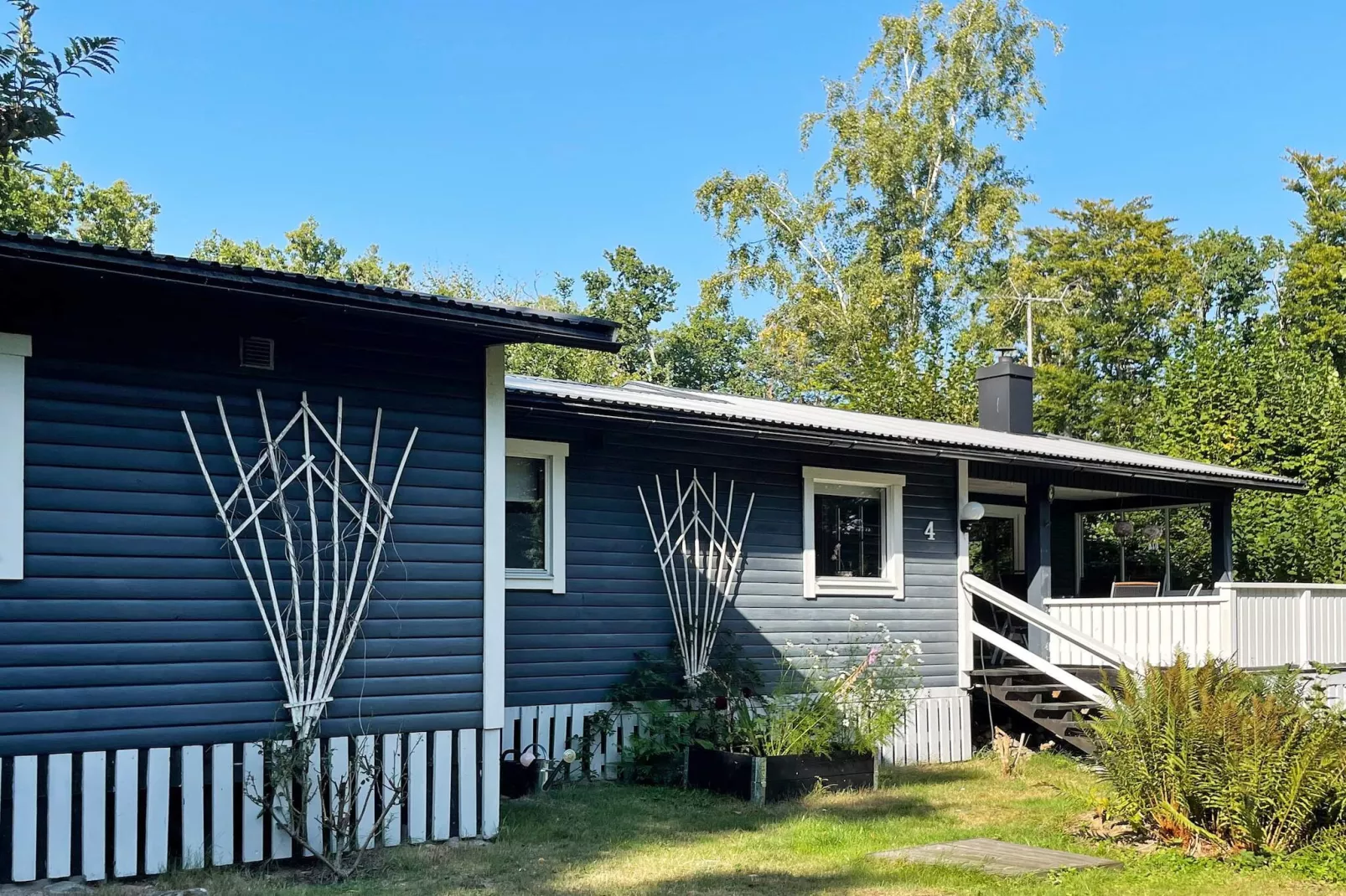 7 person holiday home in DRÄKNE-HOGBY-Outdoor