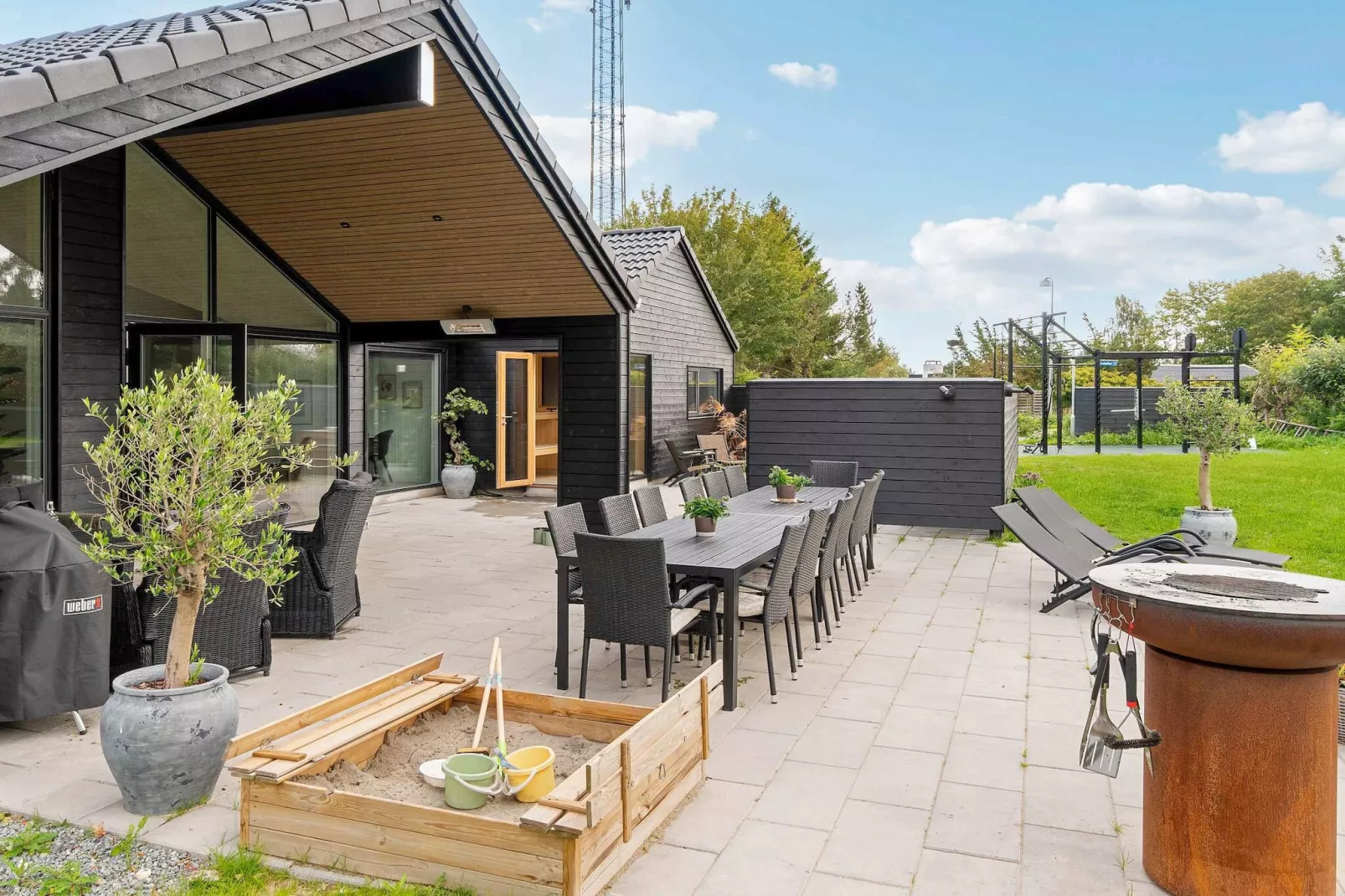 5 star holiday home in Dronningmølle-Outdoor