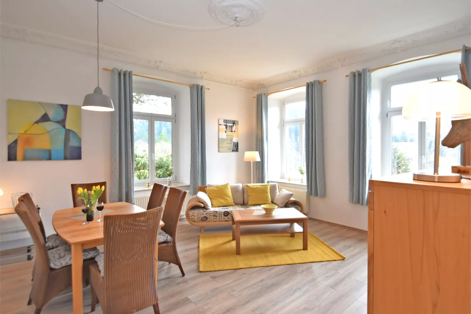 Villa im Erzgebirge-Living room