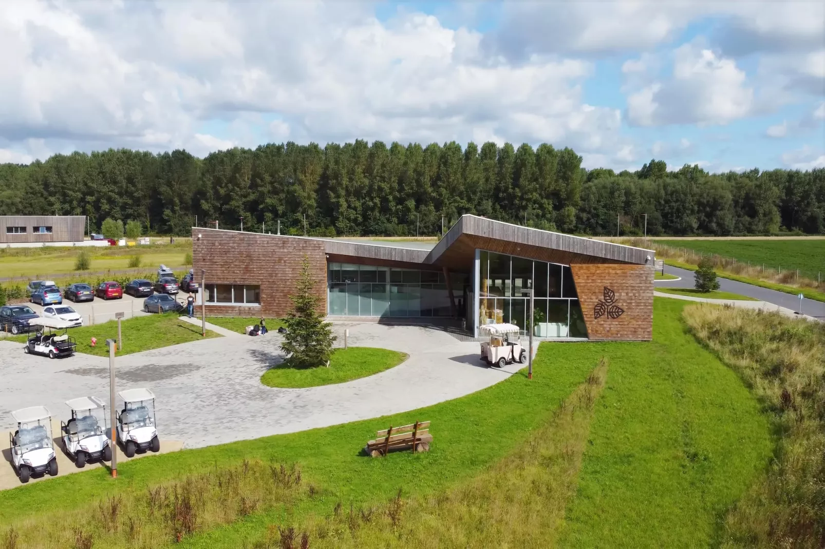 The Lodge by YourNature-Zones d'été à 1 km