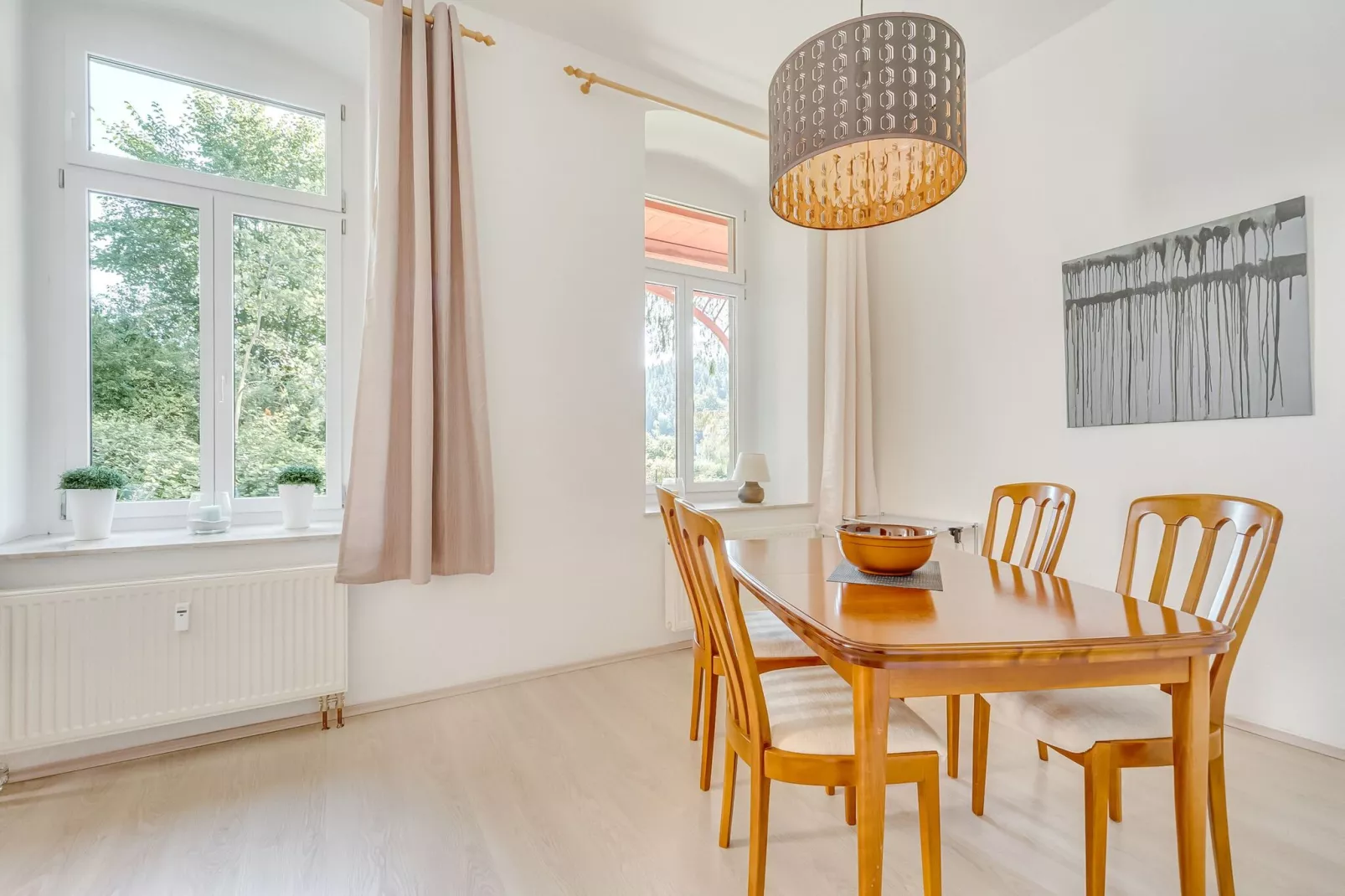 Villa im Erzgebirge-Dining room
