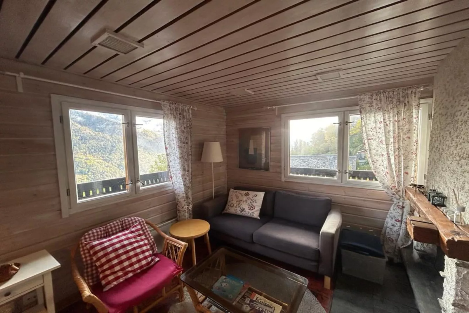 Porkka COSY & QUIET chalet 8 pers-Living room