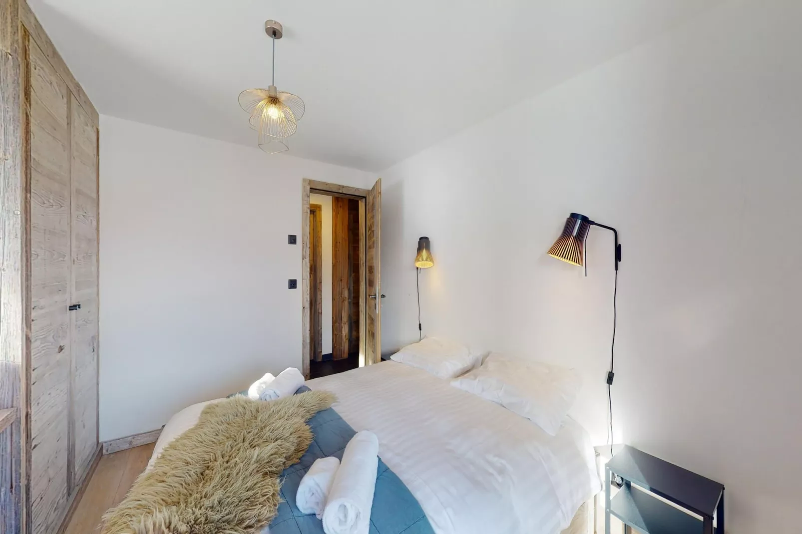 Ecureuil noir COSY & QUIET chalet 10 personnes-Chambre