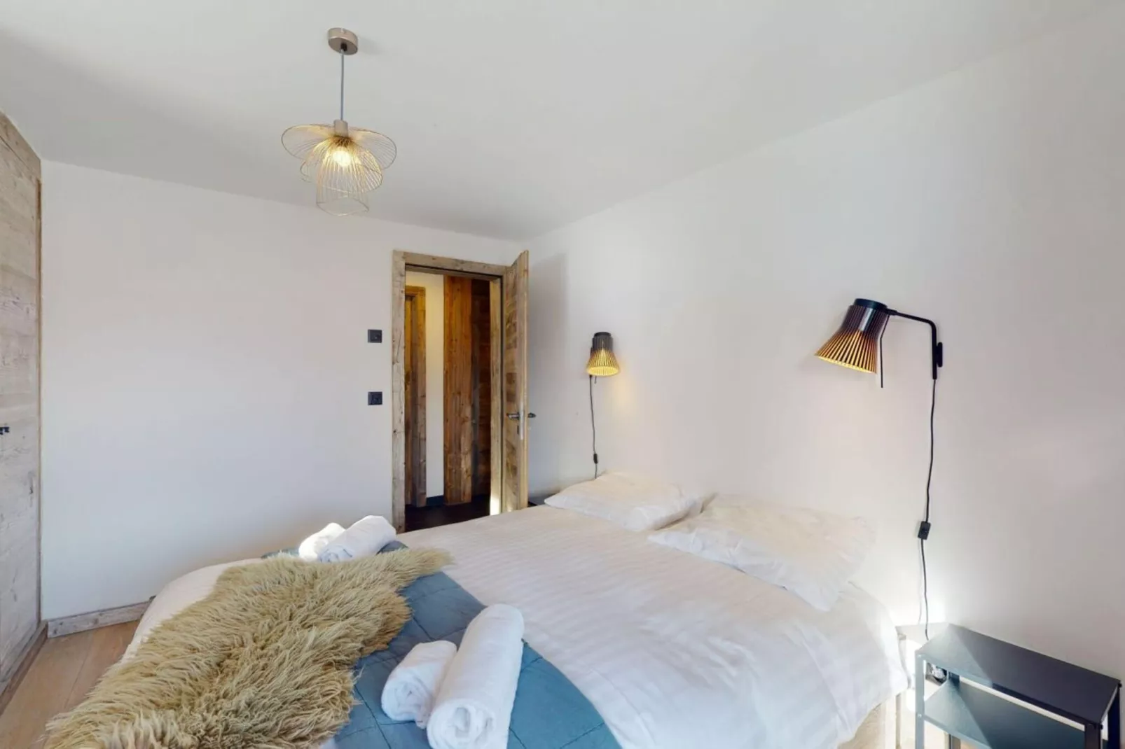 Ecureuil noir COSY & QUIET chalet 10 personnes-Chambre