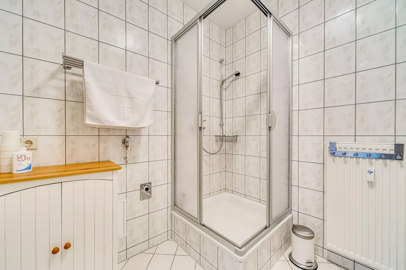 Villa im Erzgebirge-Bathroom
