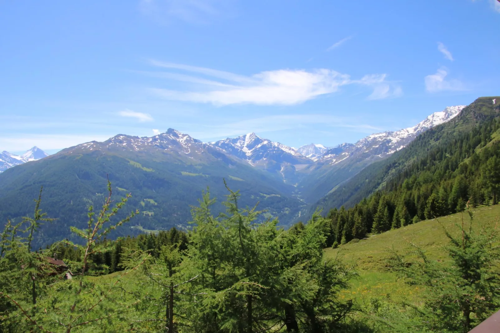 Paradis Perdu SKI IN & QUIET chalet 14 personnes-View summer