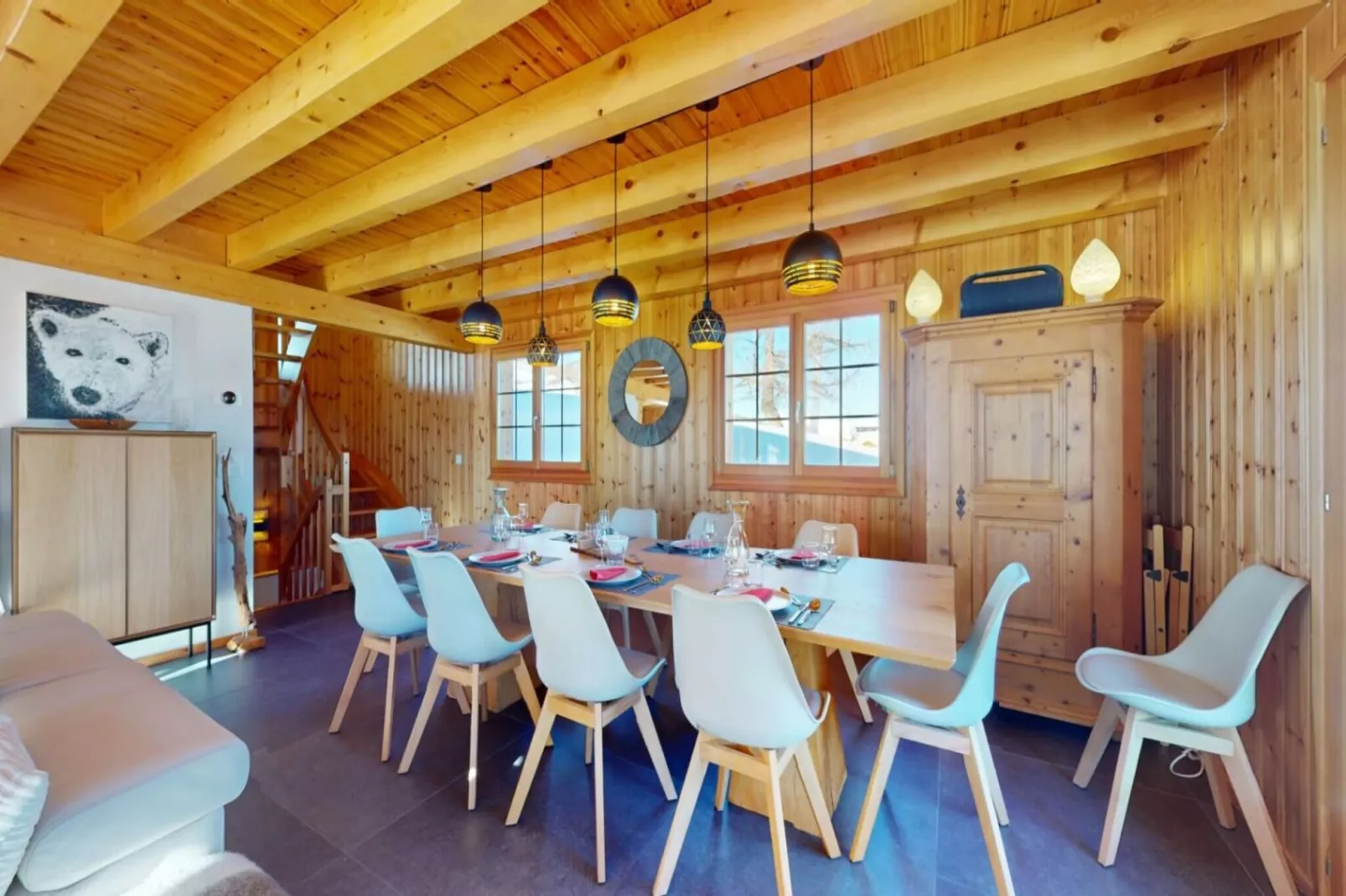 Narnia SKI IN & SKI OUT chalet 14 pers-Dining room