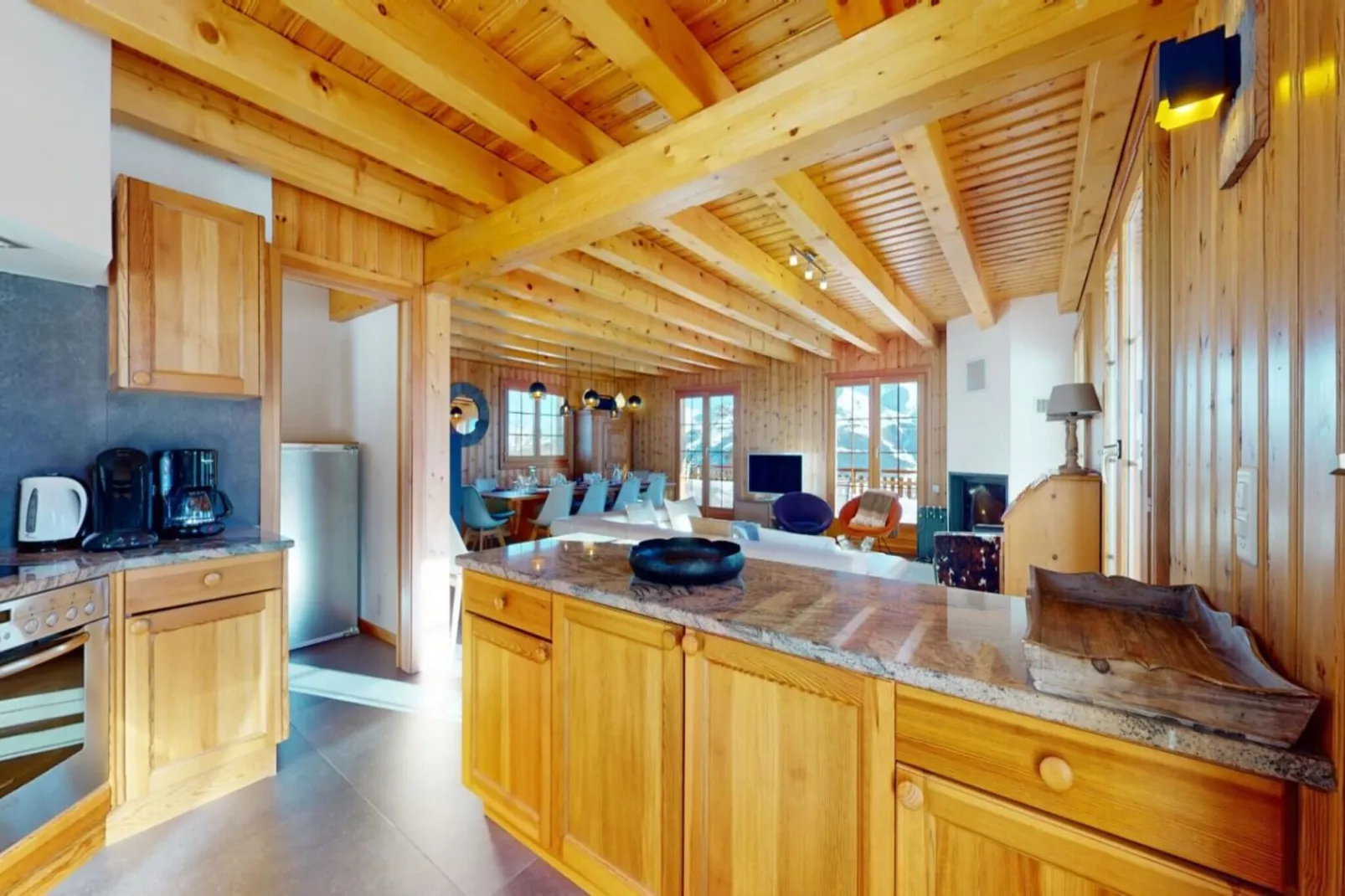 Narnia SKI IN & SKI OUT chalet 14 pers-Kitchen