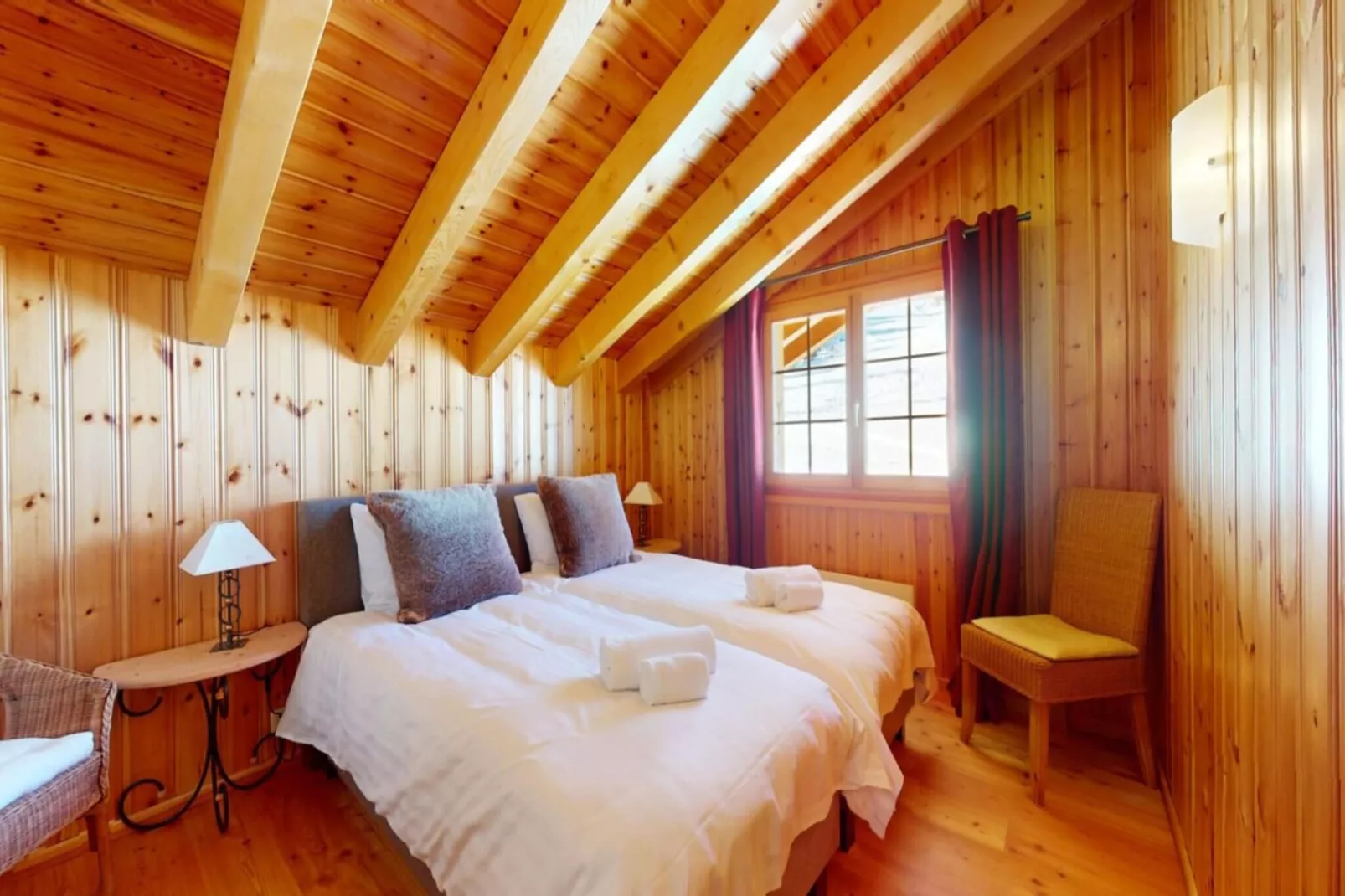 Narnia SKI IN & SKI OUT chalet 14 pers-Bedroom