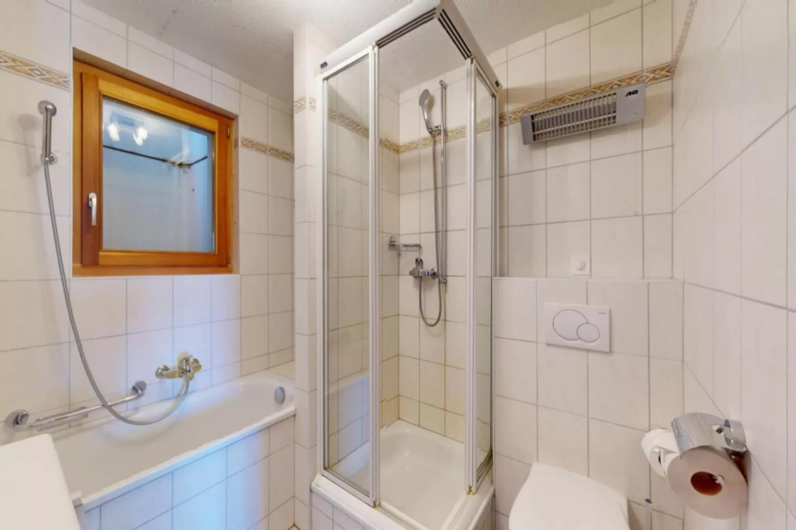 Narnia SKI IN & SKI OUT chalet 14 pers-Bathroom