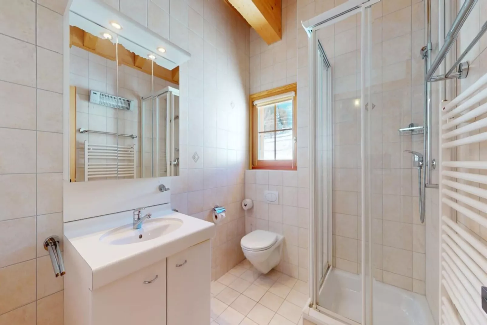 Narnia SKI IN & SKI OUT chalet 14 pers-Bathroom